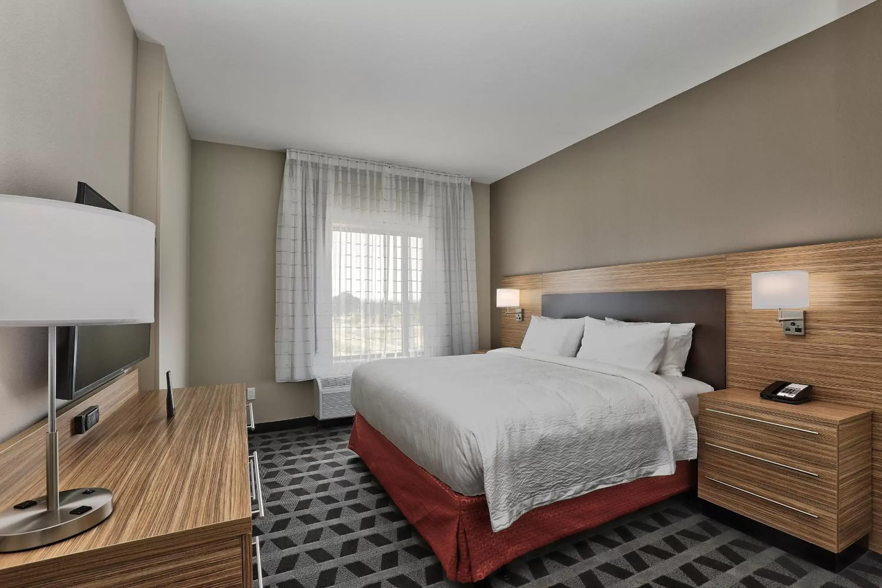 Bedroom, Bed in TownePlace Suites by Marriott Albuquerque Old Town