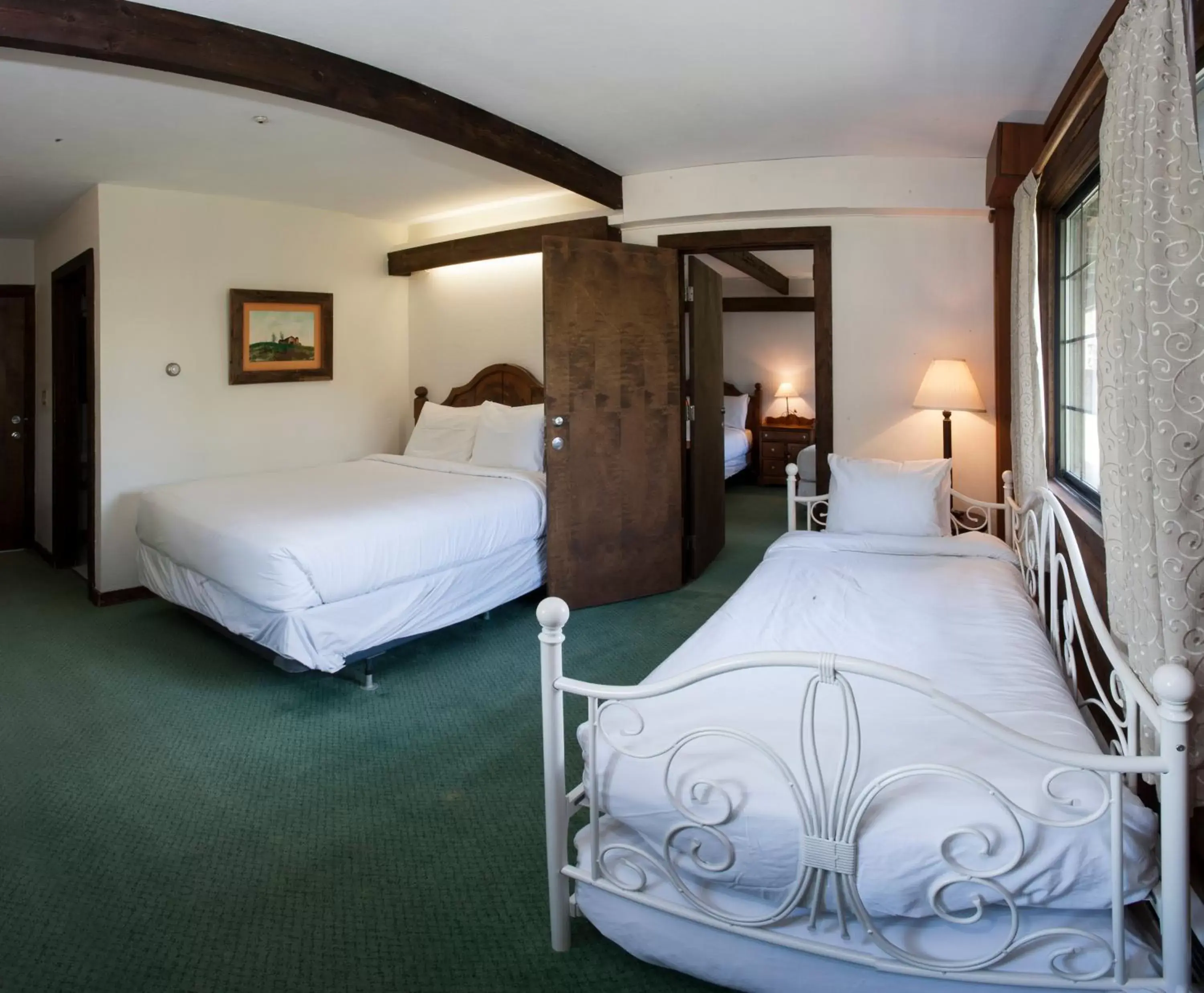 Bed in Summit Lodge