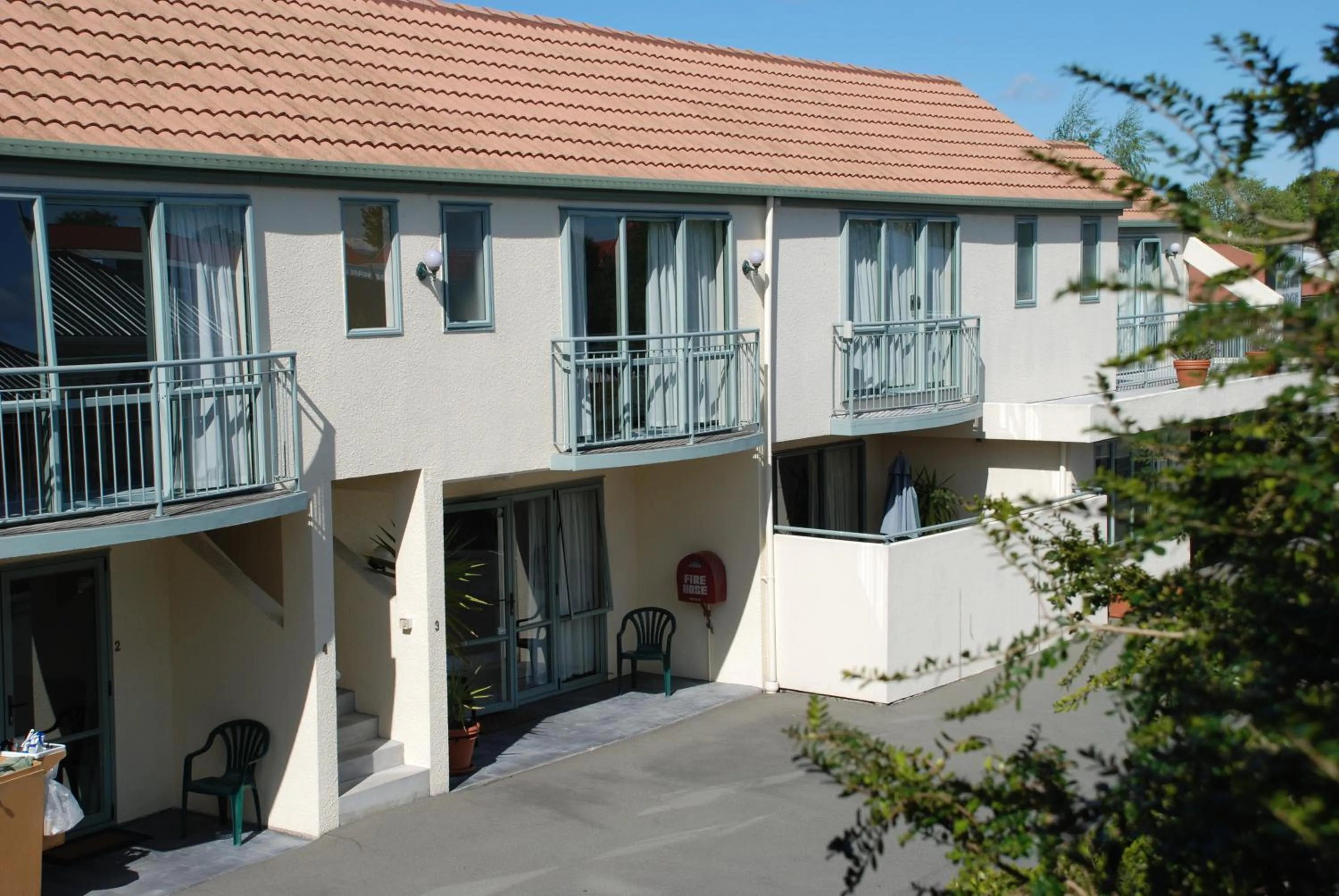 Property building in Alcala Motor Lodge