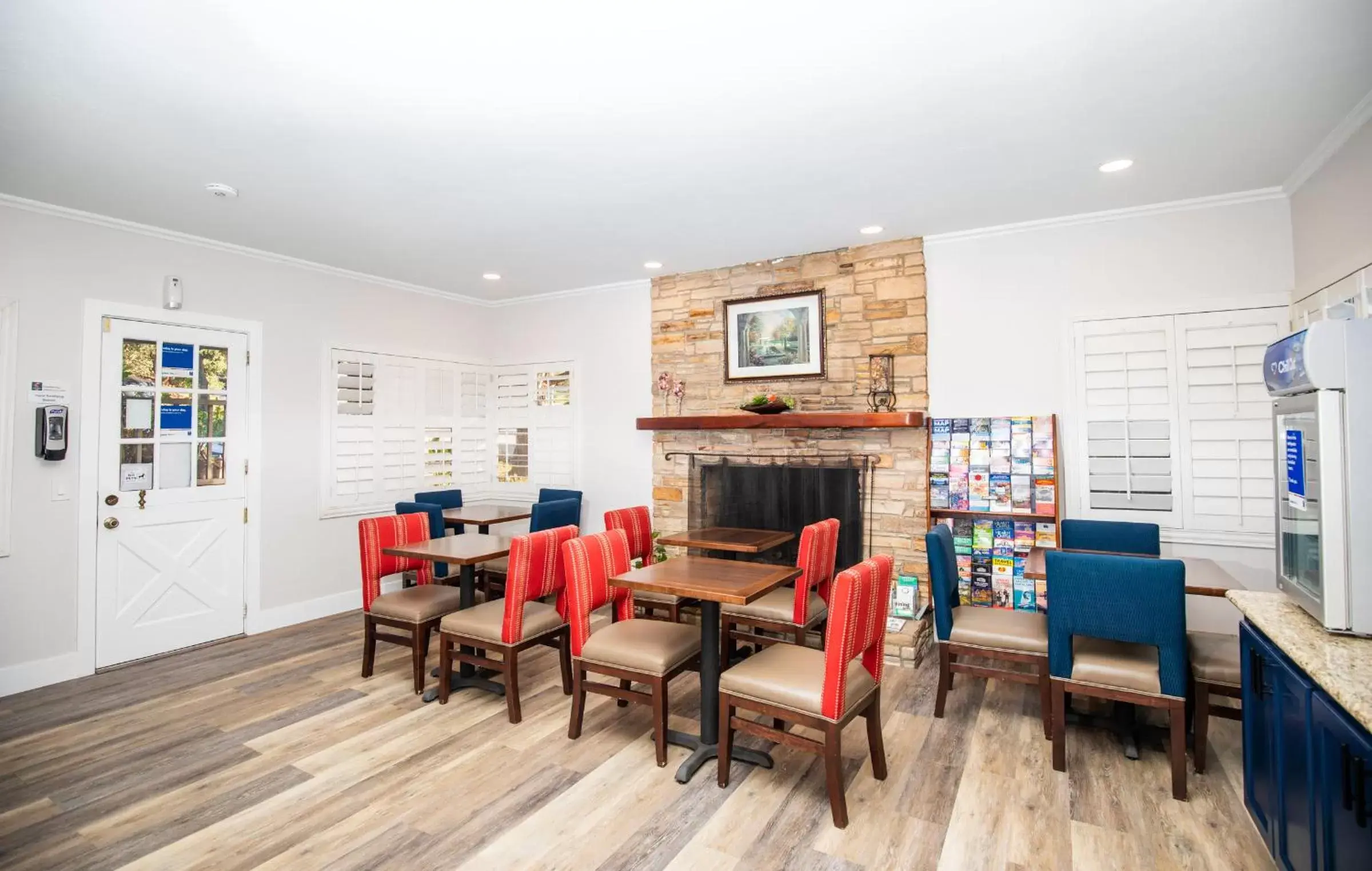 Lobby or reception in Comfort Inn Carmel By the Sea Lobby or reception in Comfort Inn Carmel By the Sea