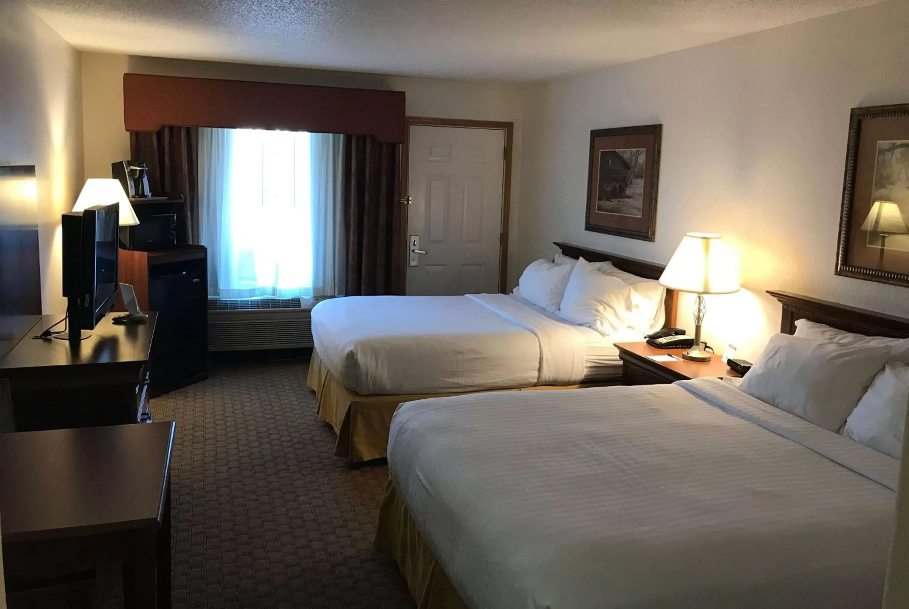 Photo of the whole room, Bed in Americinn by Wyndham Ogallala