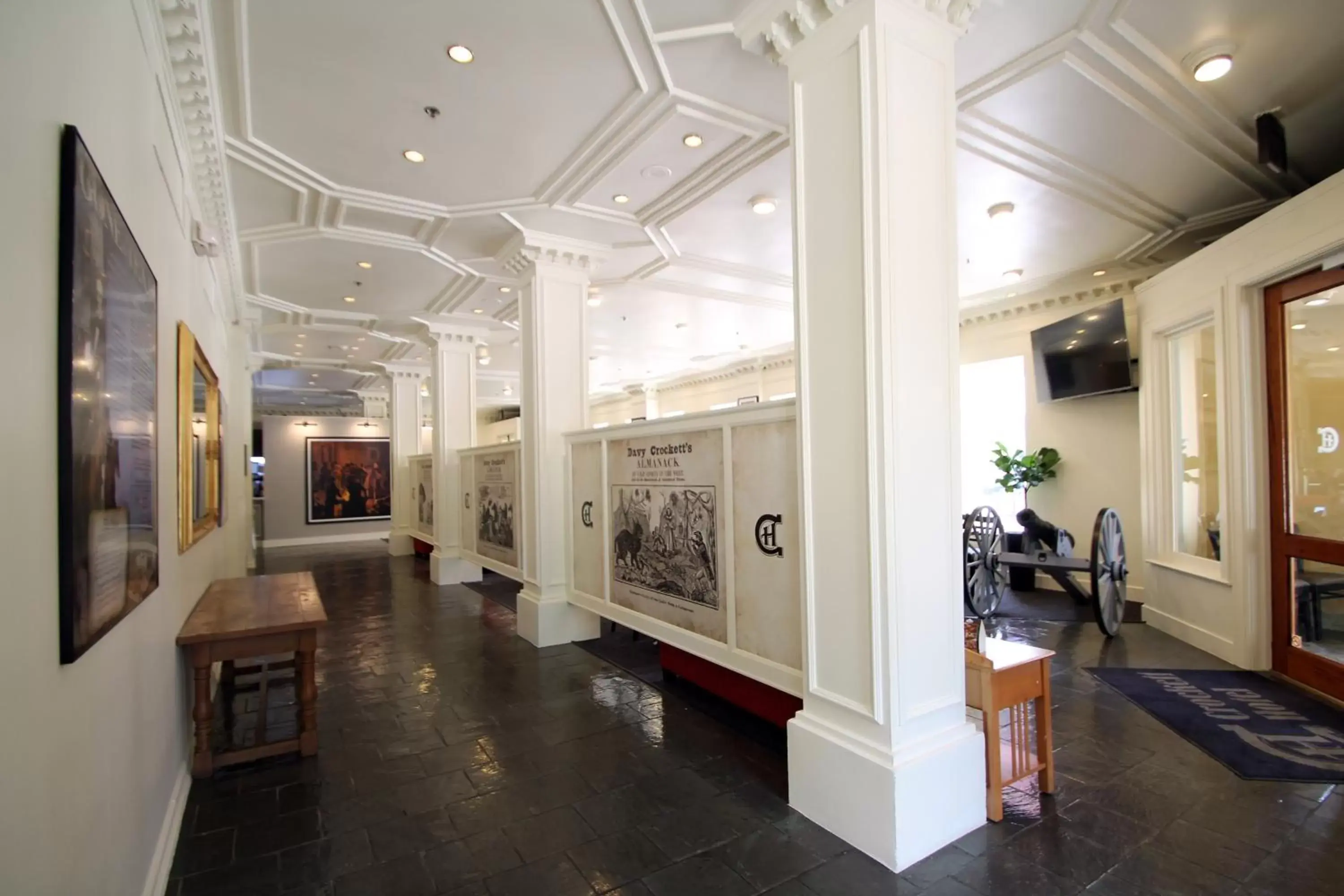 Lobby or reception, Lobby/Reception in The Crockett Hotel