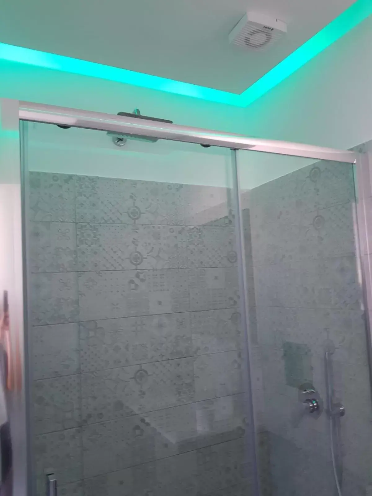 Shower, Bathroom in 2B Fifteen Floor Suite Napoli