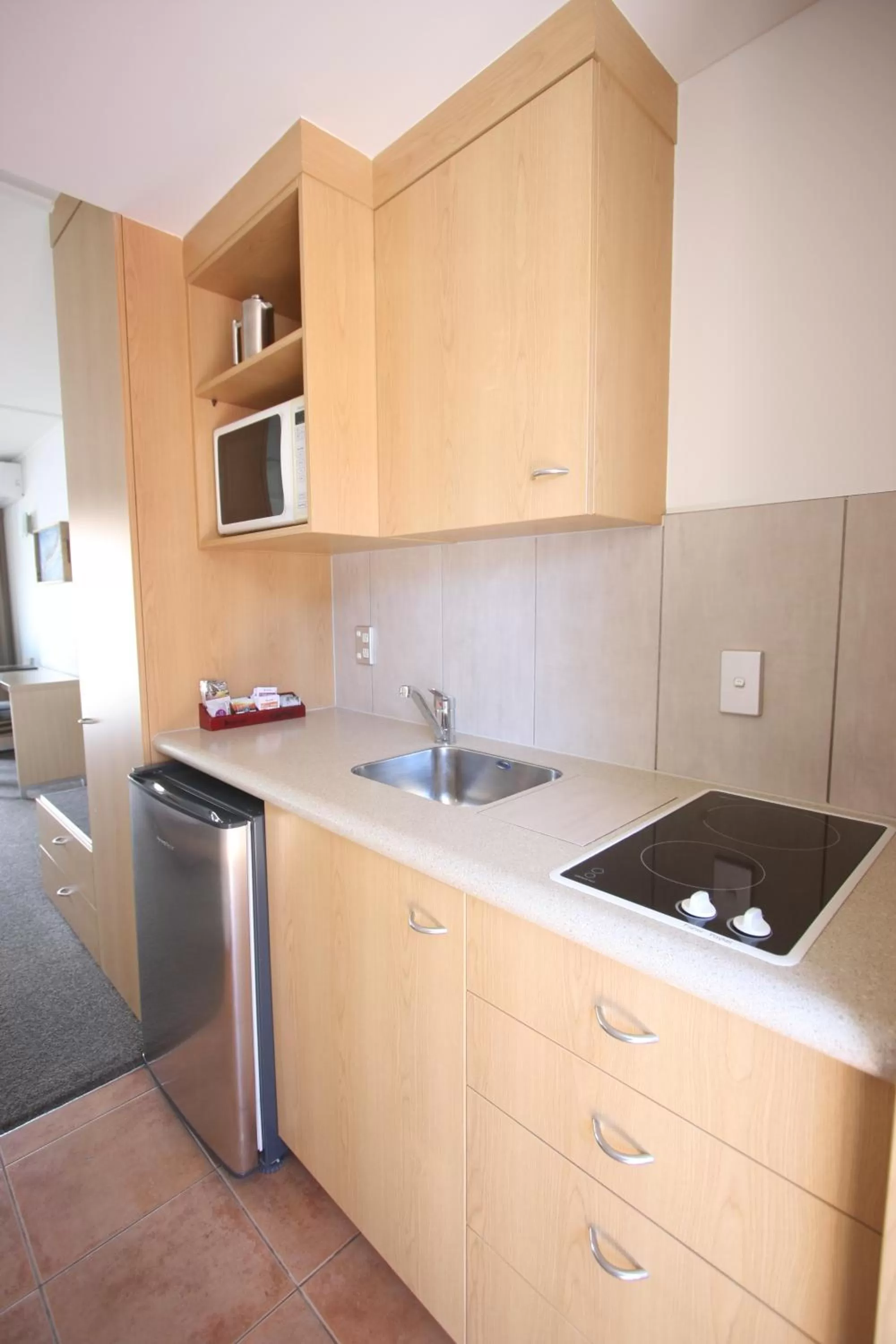 Coffee/tea facilities in The Moorings Motel and Apartments