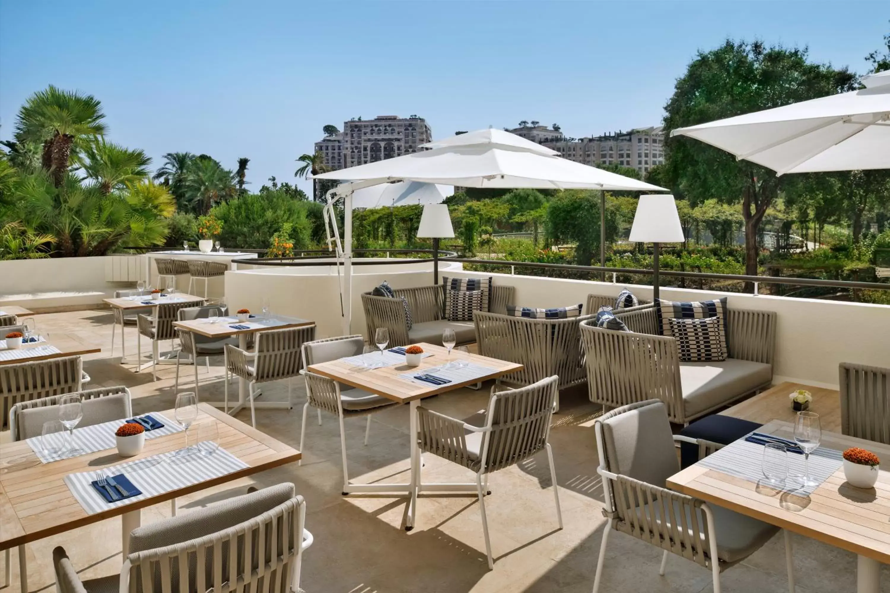 Restaurant/Places to Eat in Hôtel Columbus Monte Carlo