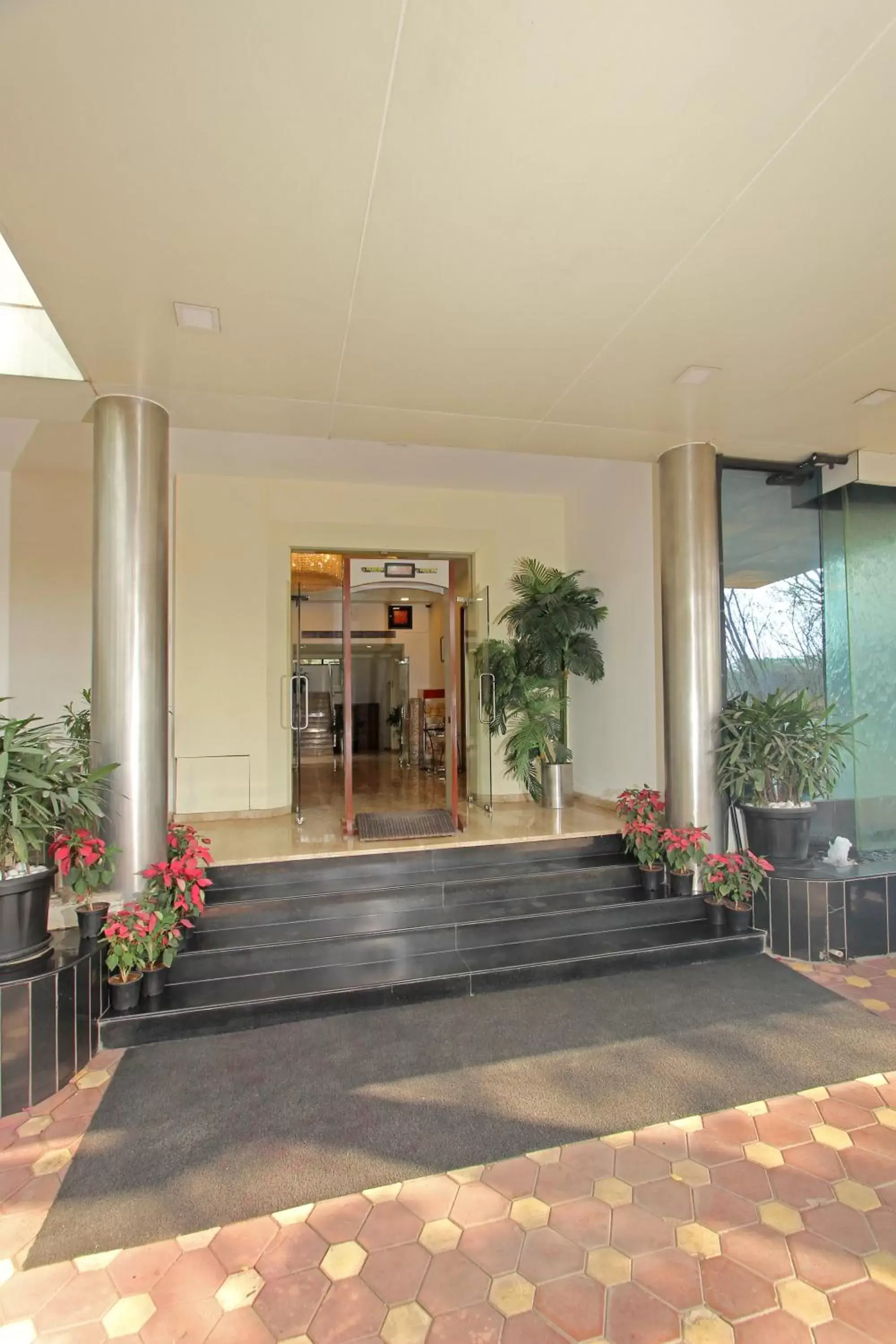 Facade/entrance in Hotel Phoenix Koregaon Park Facade/entrance in Hotel Phoenix Koregaon Park