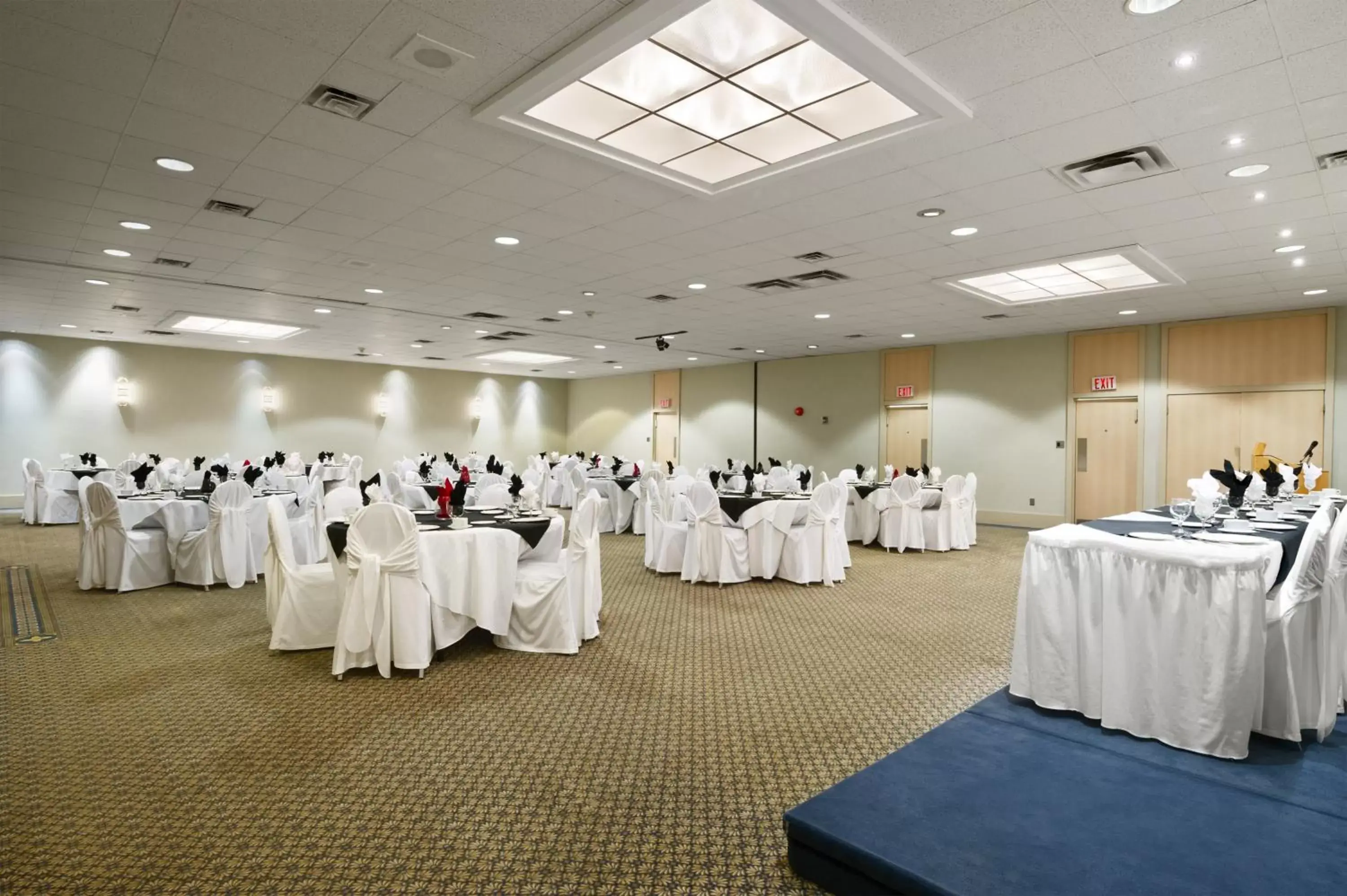 Banquet/Function facilities, Banquet Facilities in Ramada by Wyndham Trenton