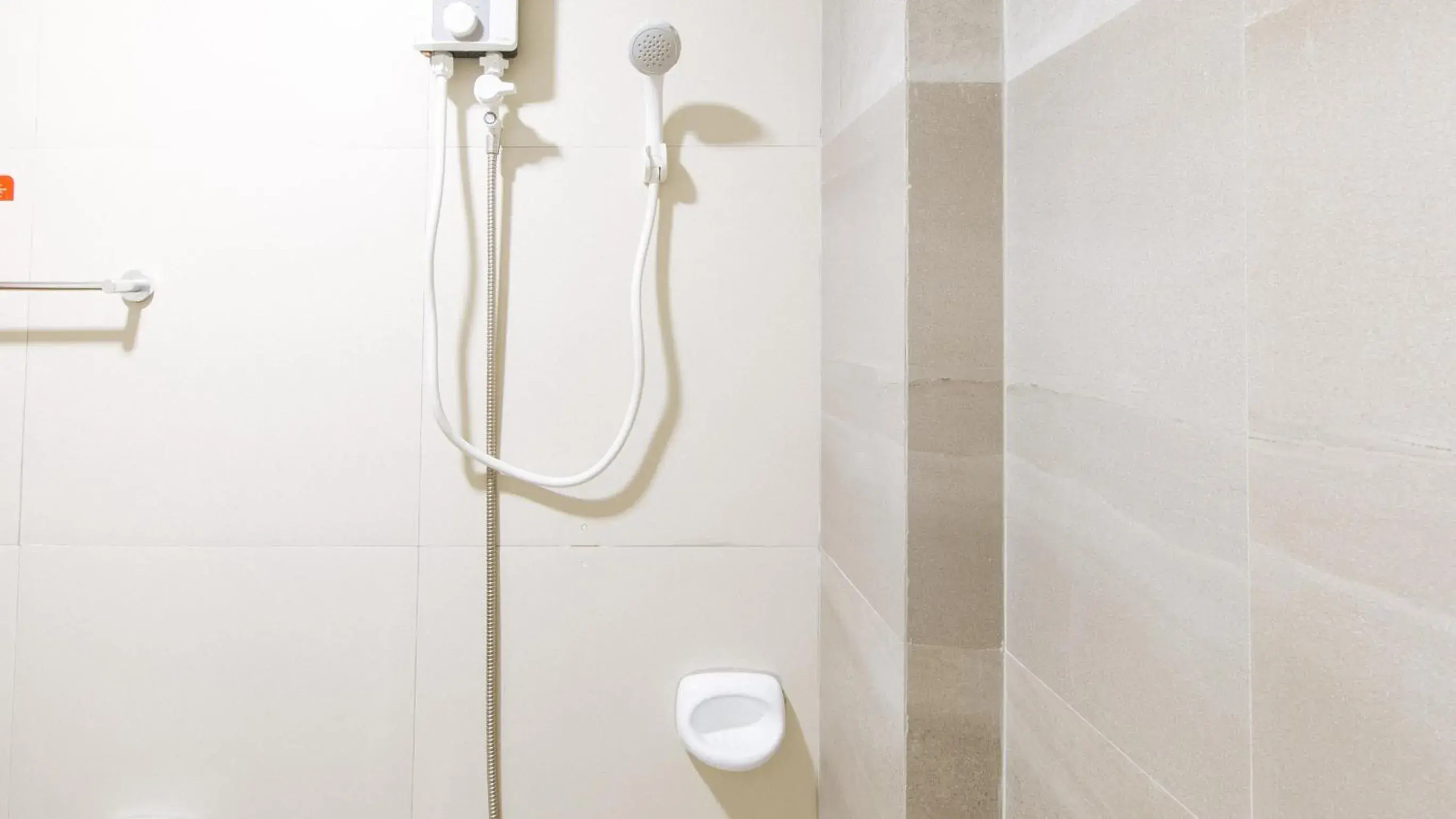 Shower, Bathroom in RedDoorz near Fernwoods Garden Quezon City