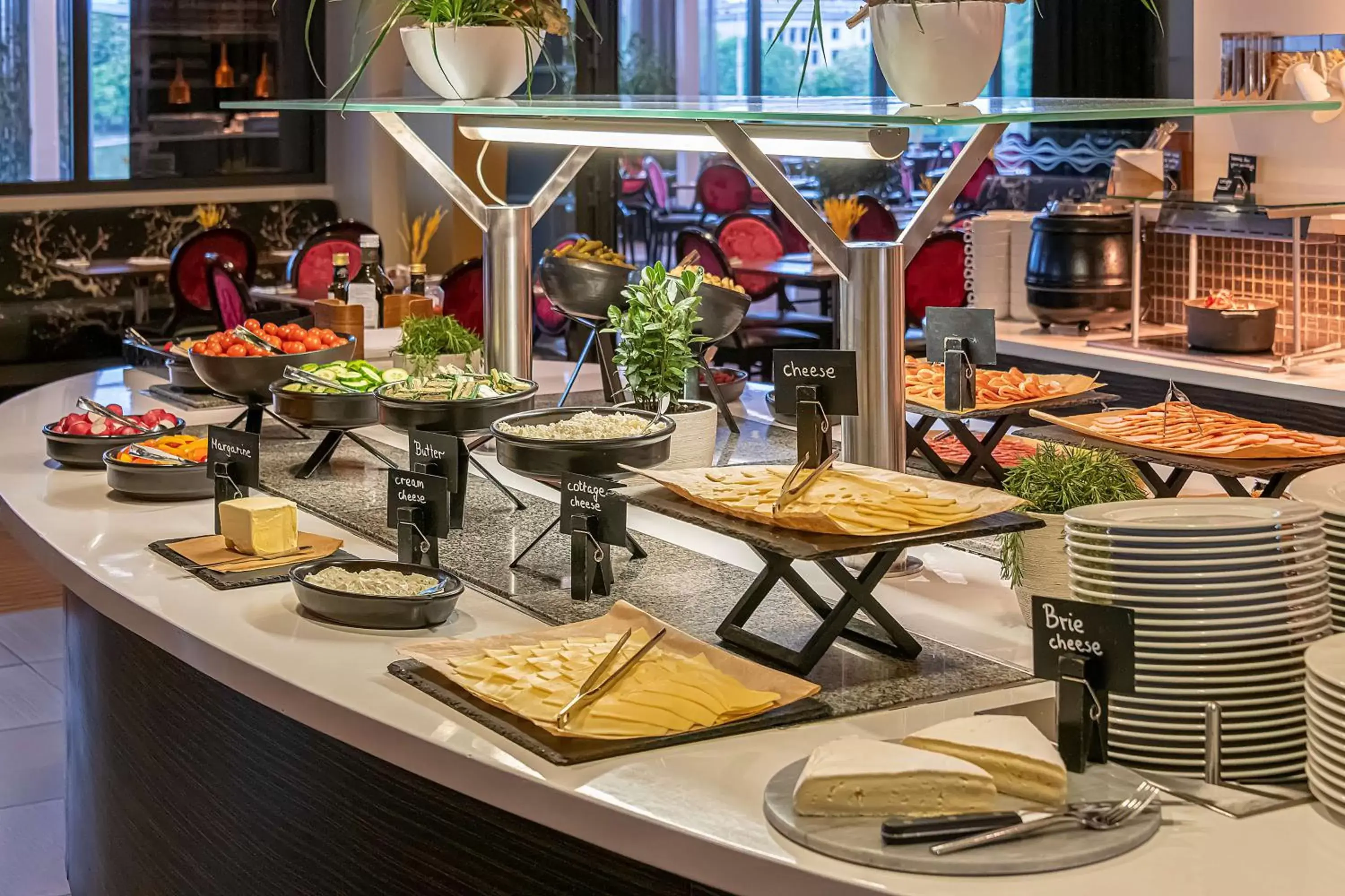 Restaurant/places to eat in Radisson Blu Hotel Lietuva