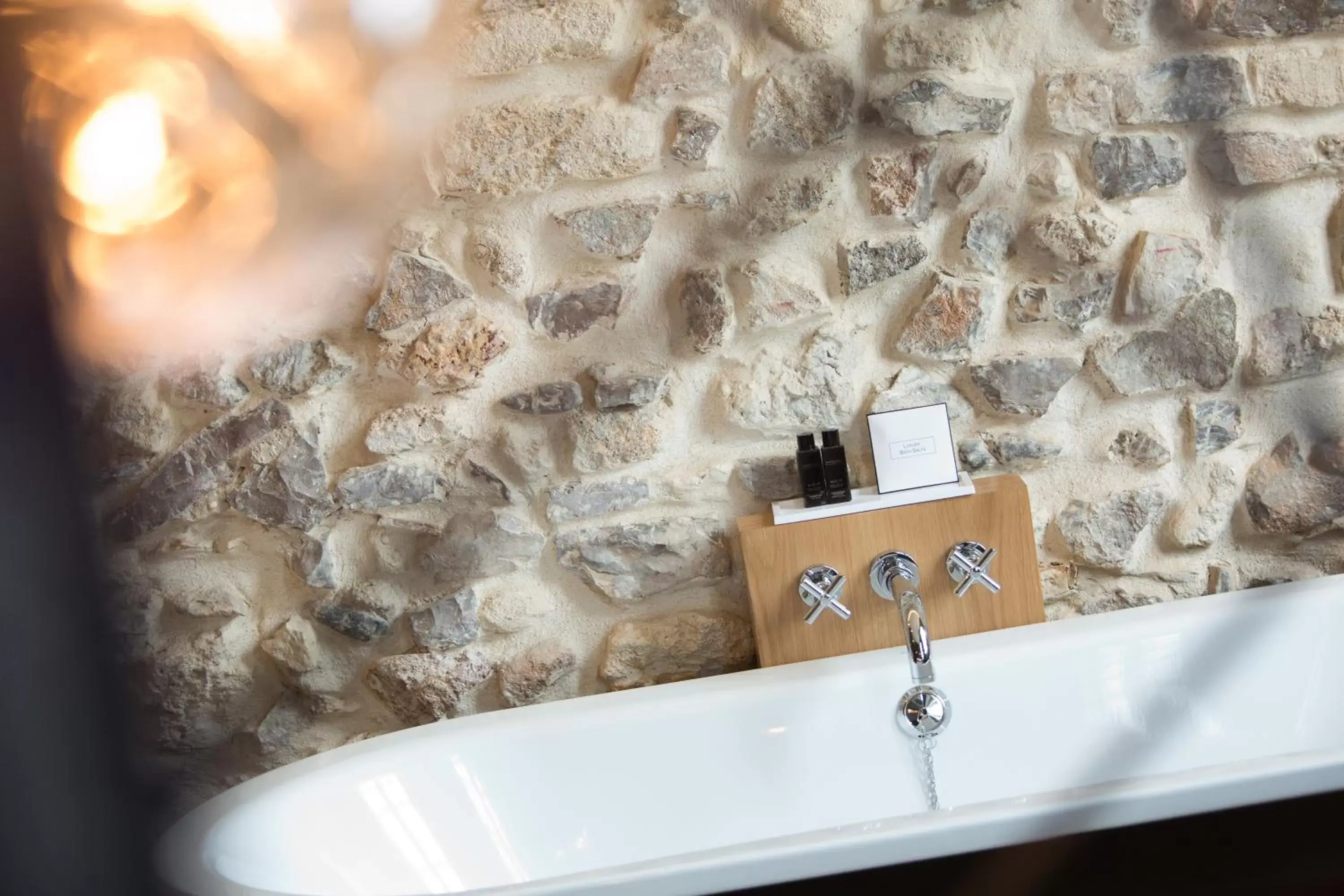 Bathroom in Boutique Hôtel des Remparts & Spa