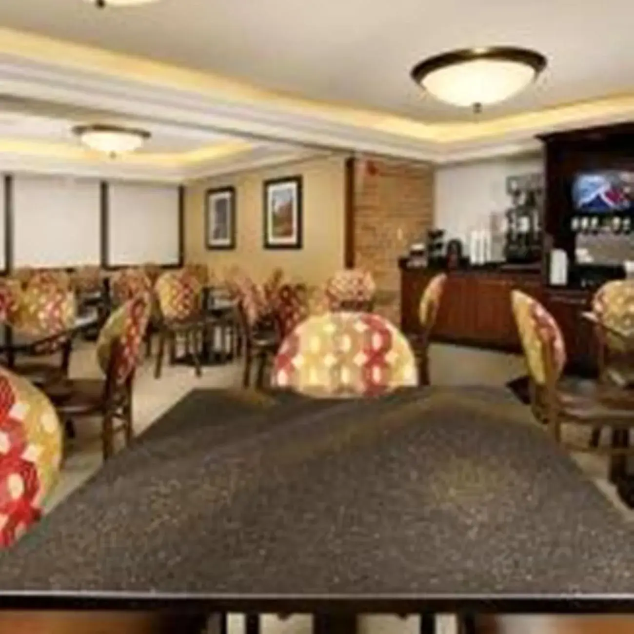 Restaurant/Places to Eat in Hotel Lotus Kansas City Merriam