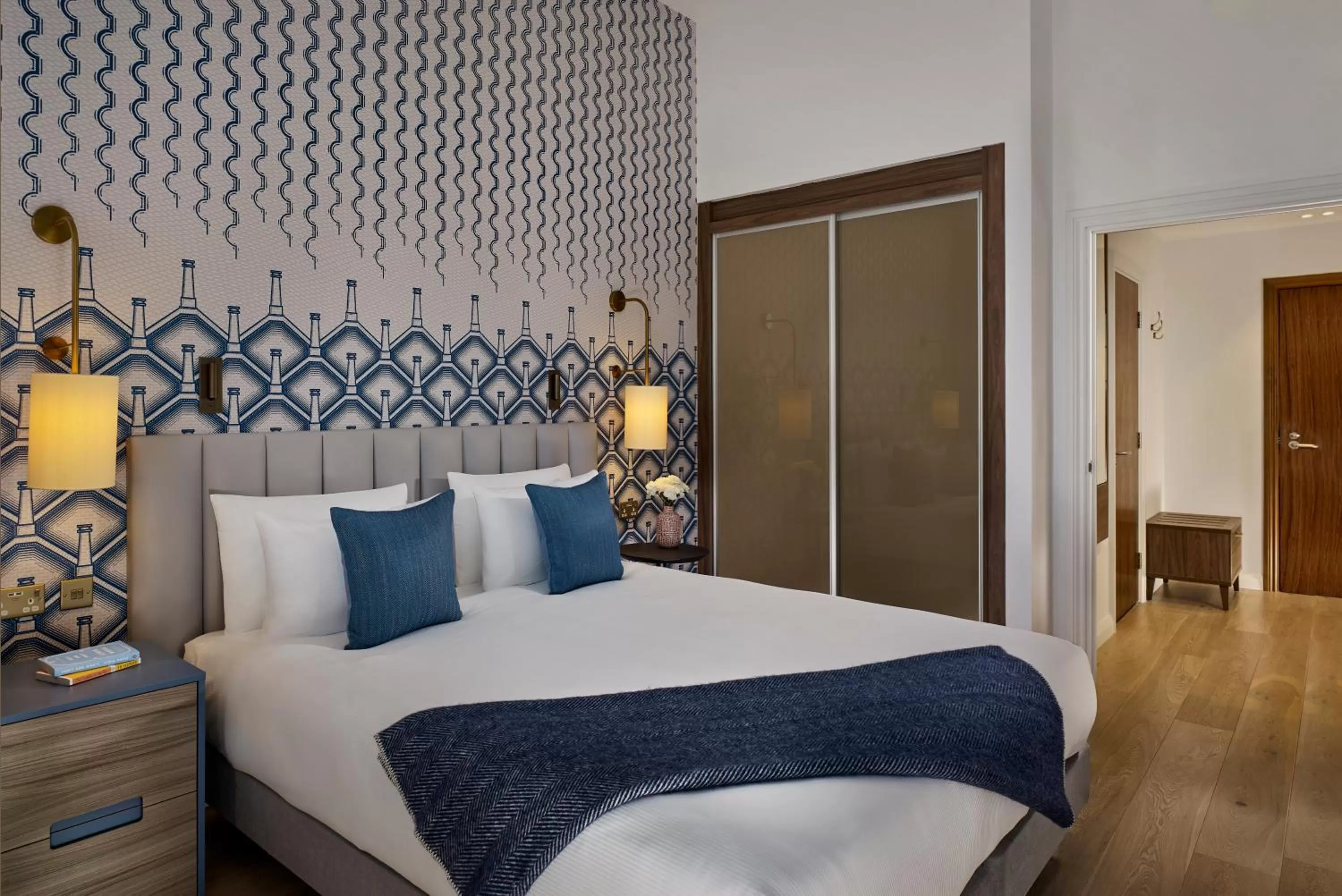 Bedroom, Bed in Citadines Islington London