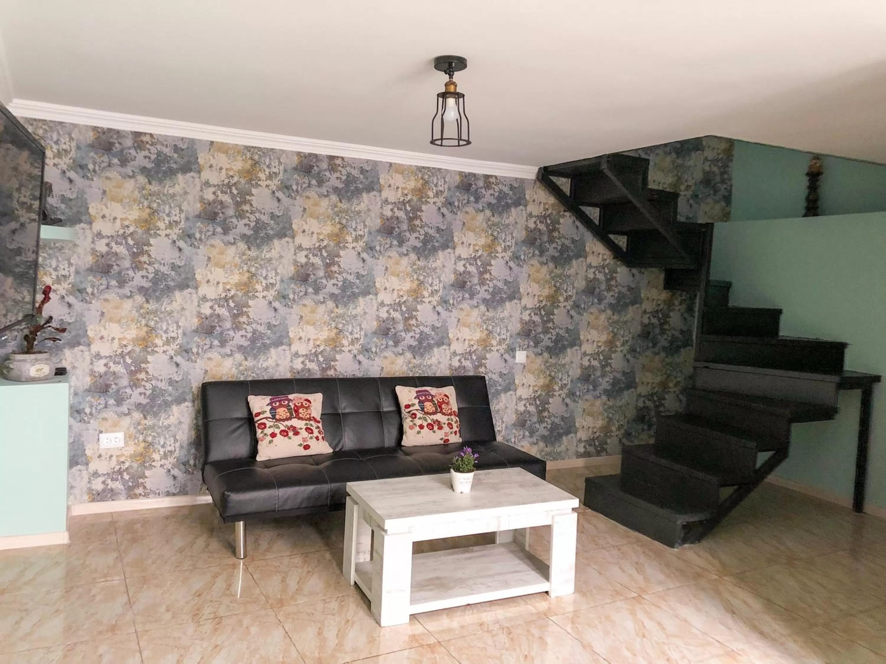 Living room in Check Point Hotel