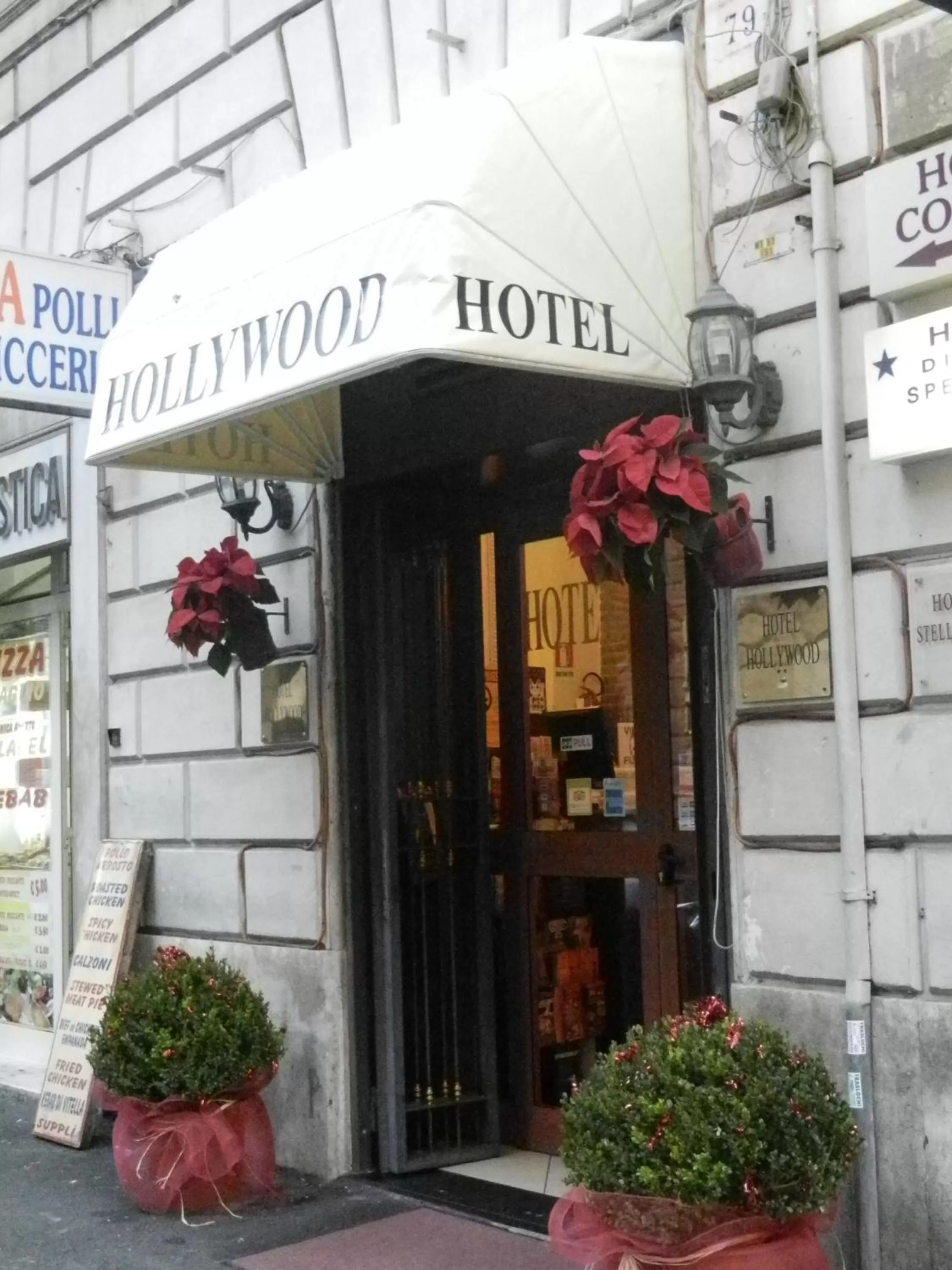 Facade/entrance in Hotel Hollywood