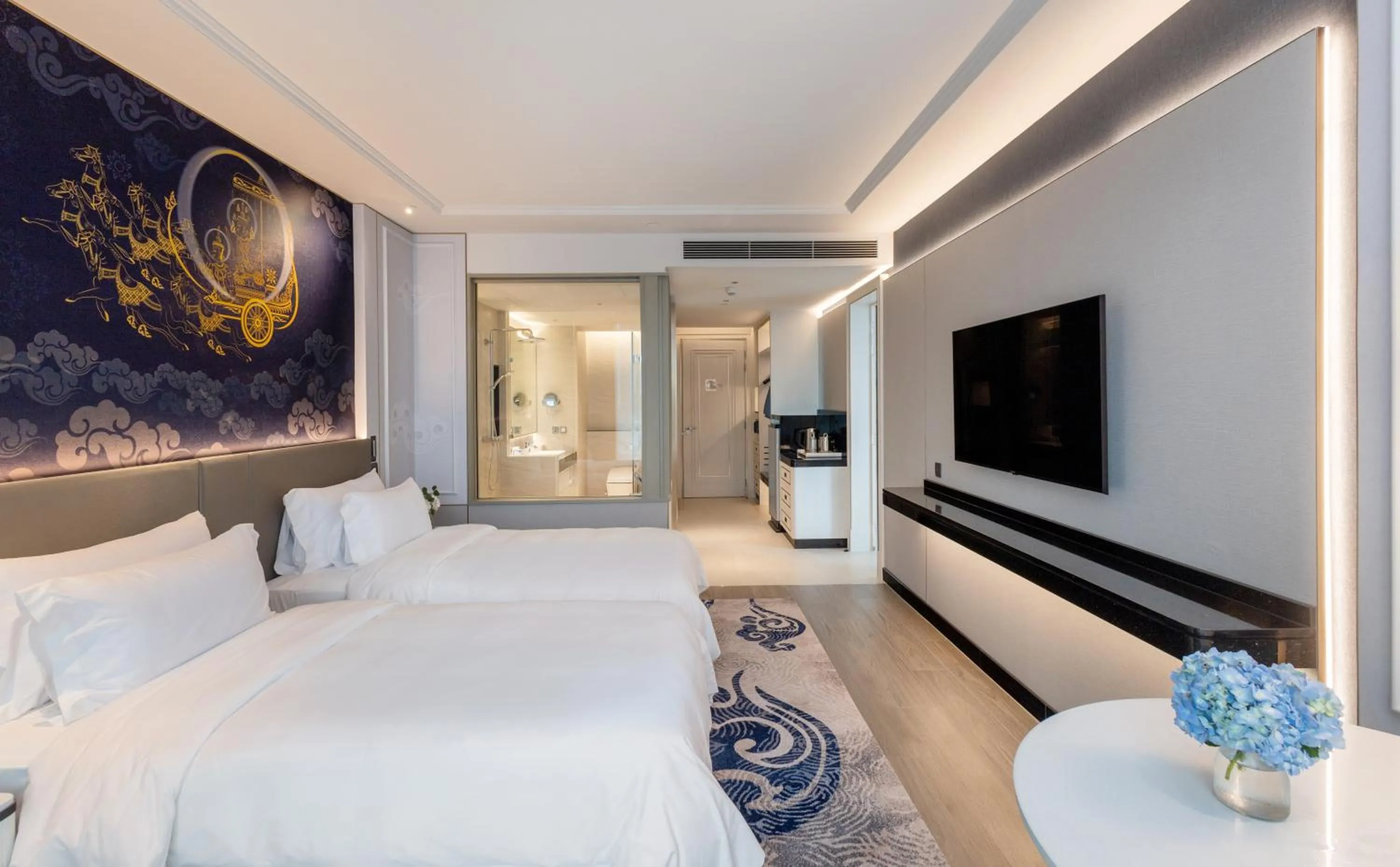 Bed in Grande Centre Point Surawong Bangkok