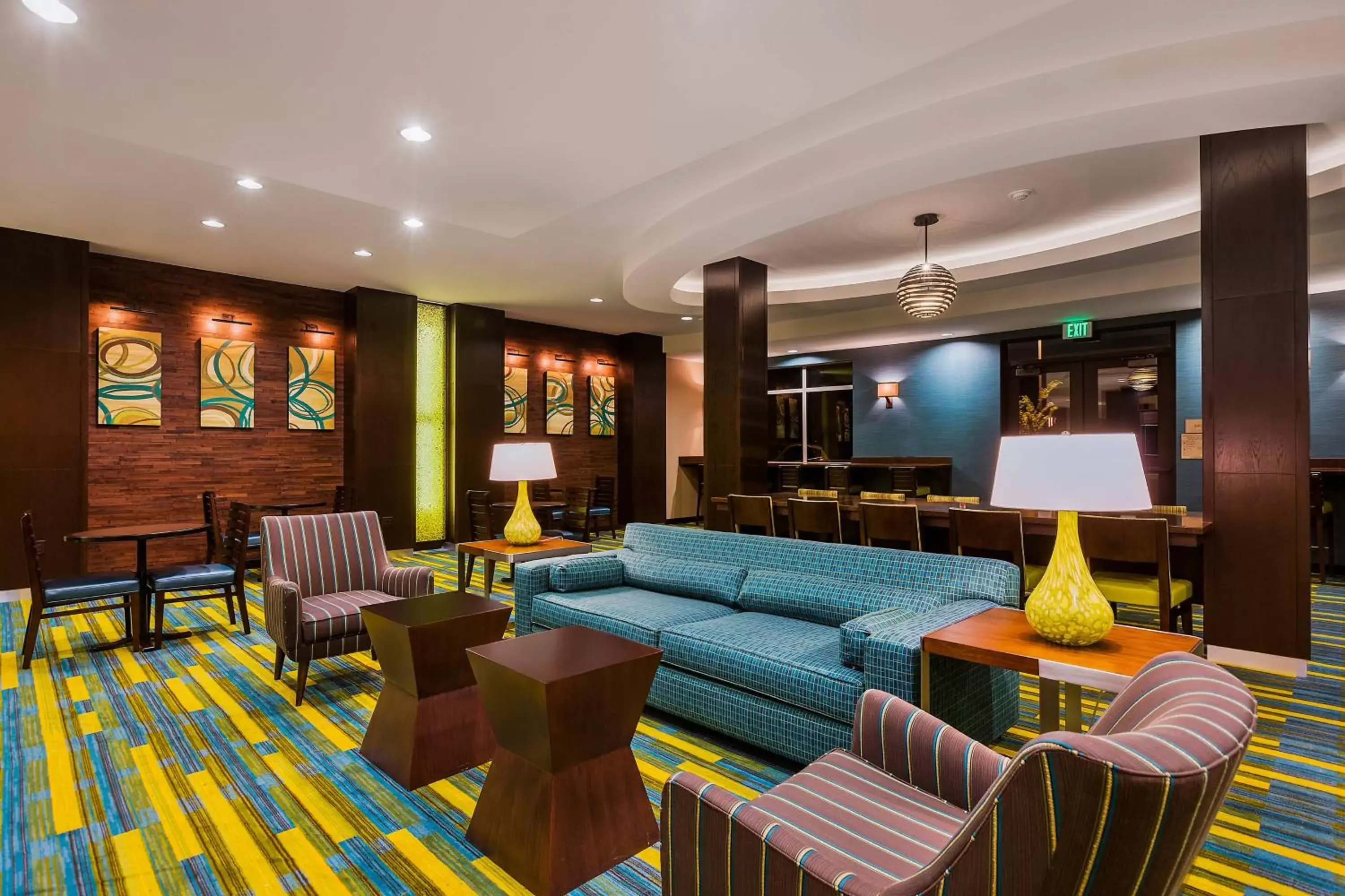 Lobby or reception, Lounge/Bar in Fairfield Inn & Suites Riverside Corona/Norco