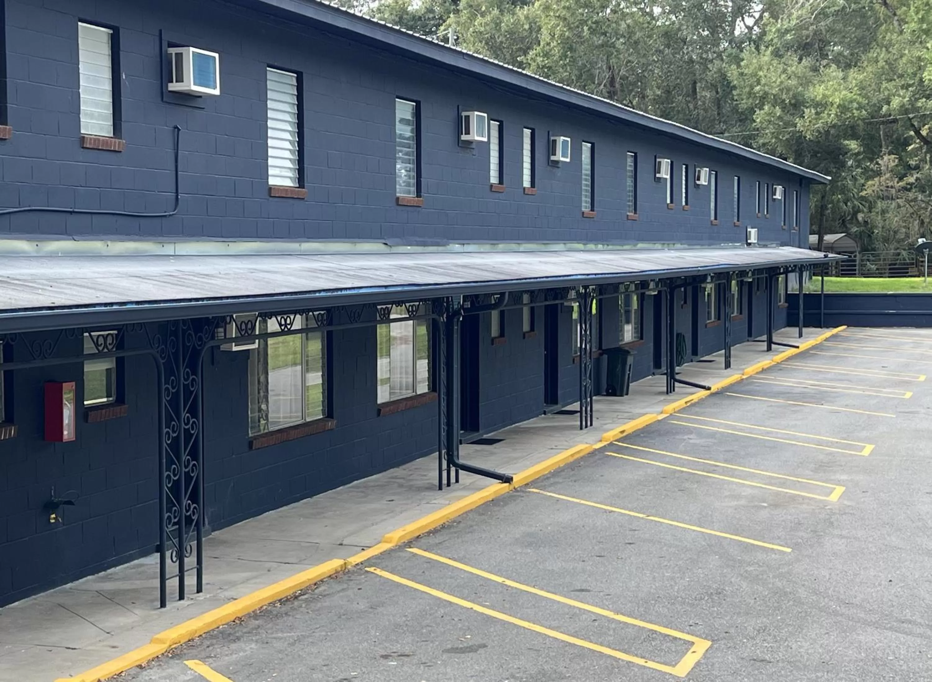 Property building in BlueGem Motel