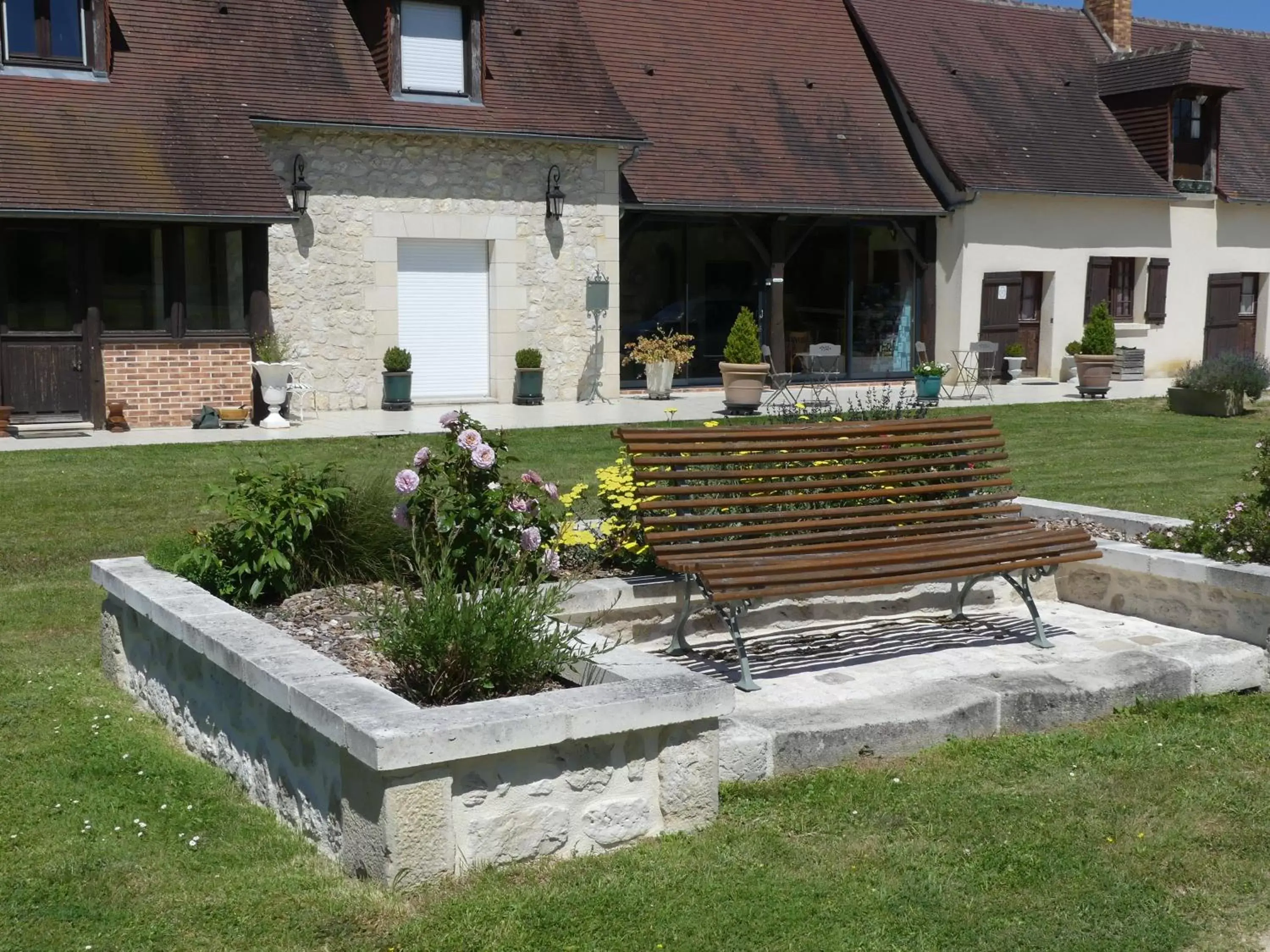 Area and facilities, Garden in Chambres et Table d'Hôtes Les Machetières