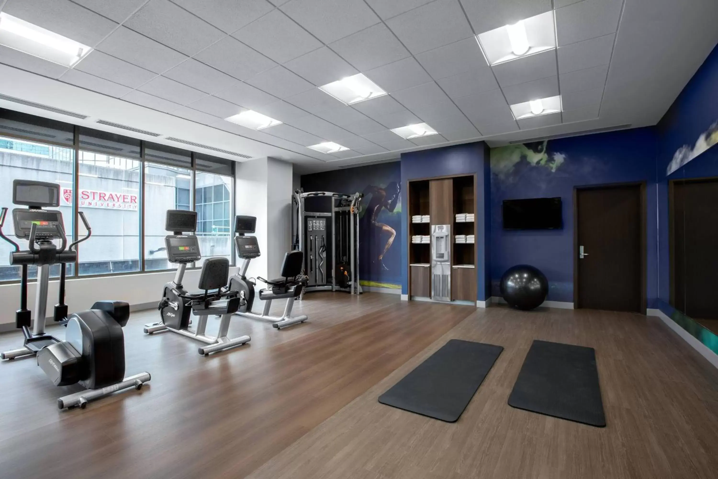 Fitness centre/facilities, Fitness Center/Facilities in Courtyard by Marriott Knoxville Downtown