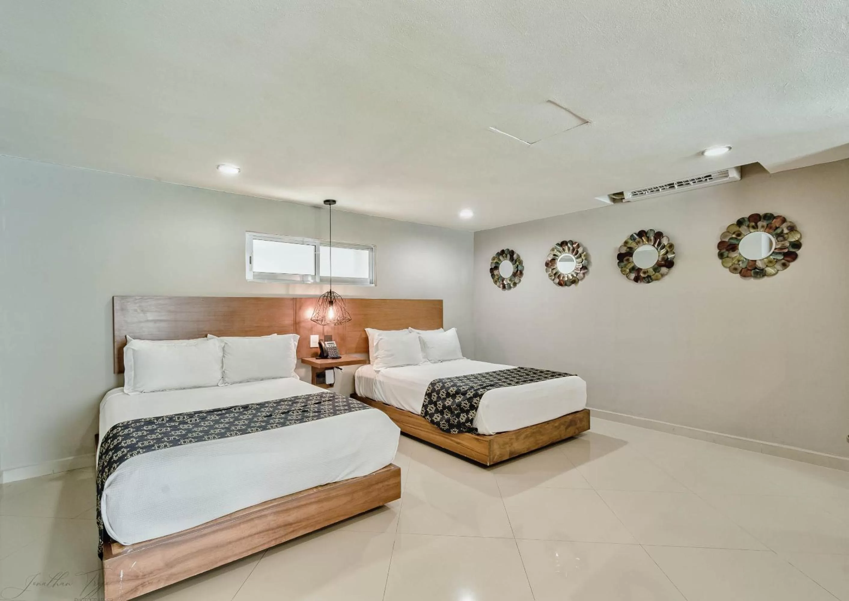 Bed in Ocean Dream Cancun by GuruHotel