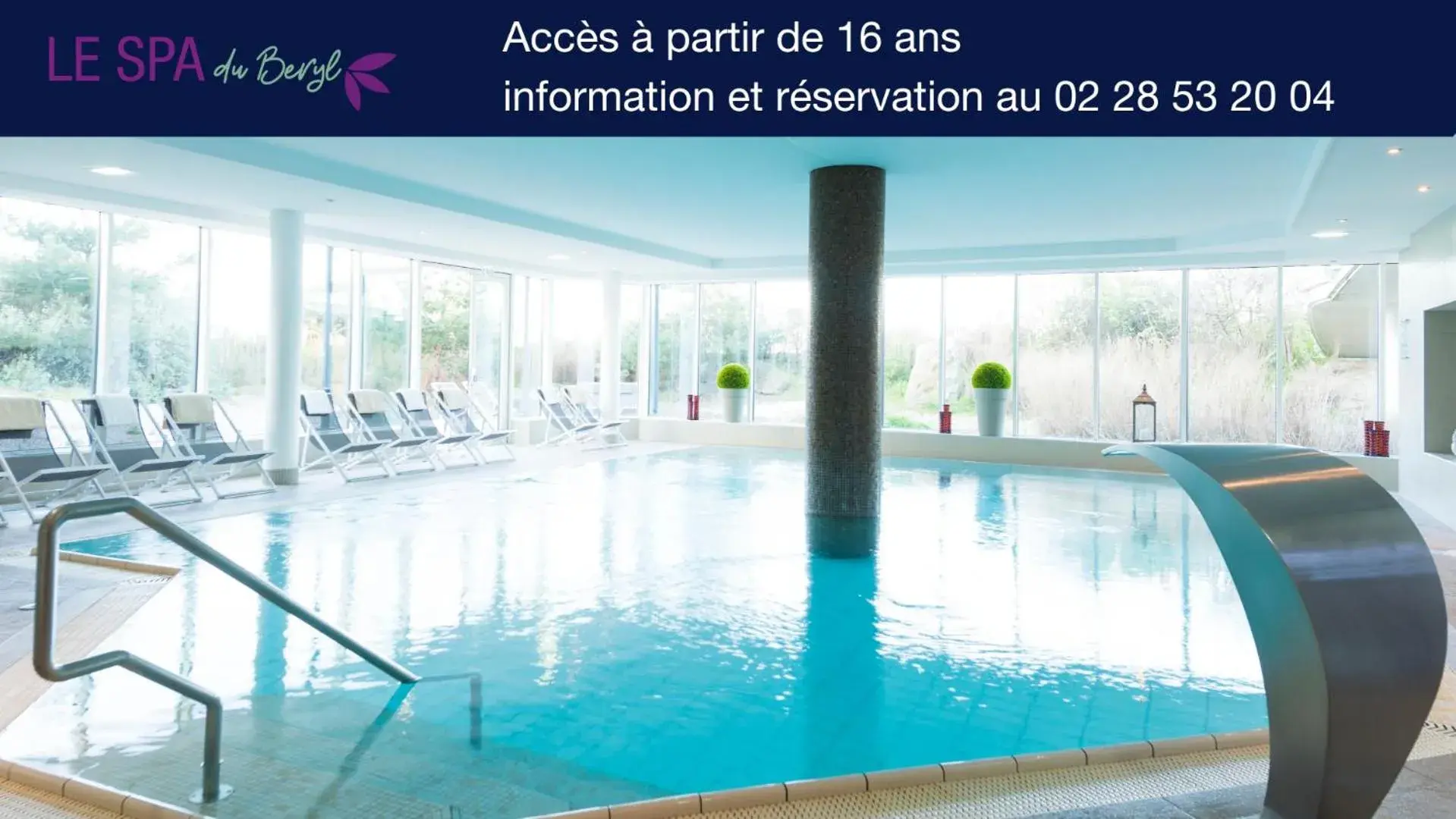 Swimming Pool in Hôtel Spa du Beryl