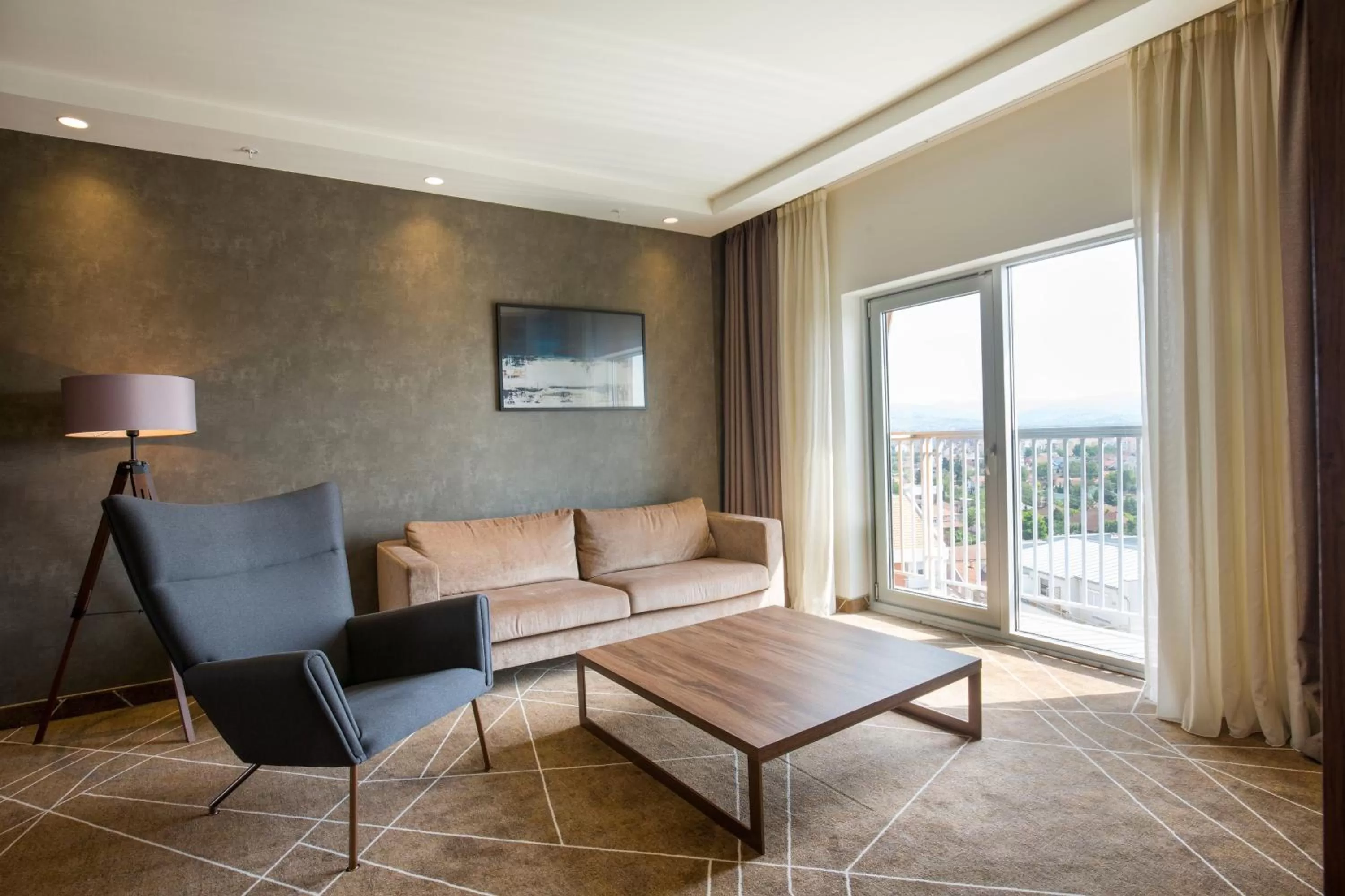 Living room in Sheraton Novi Sad