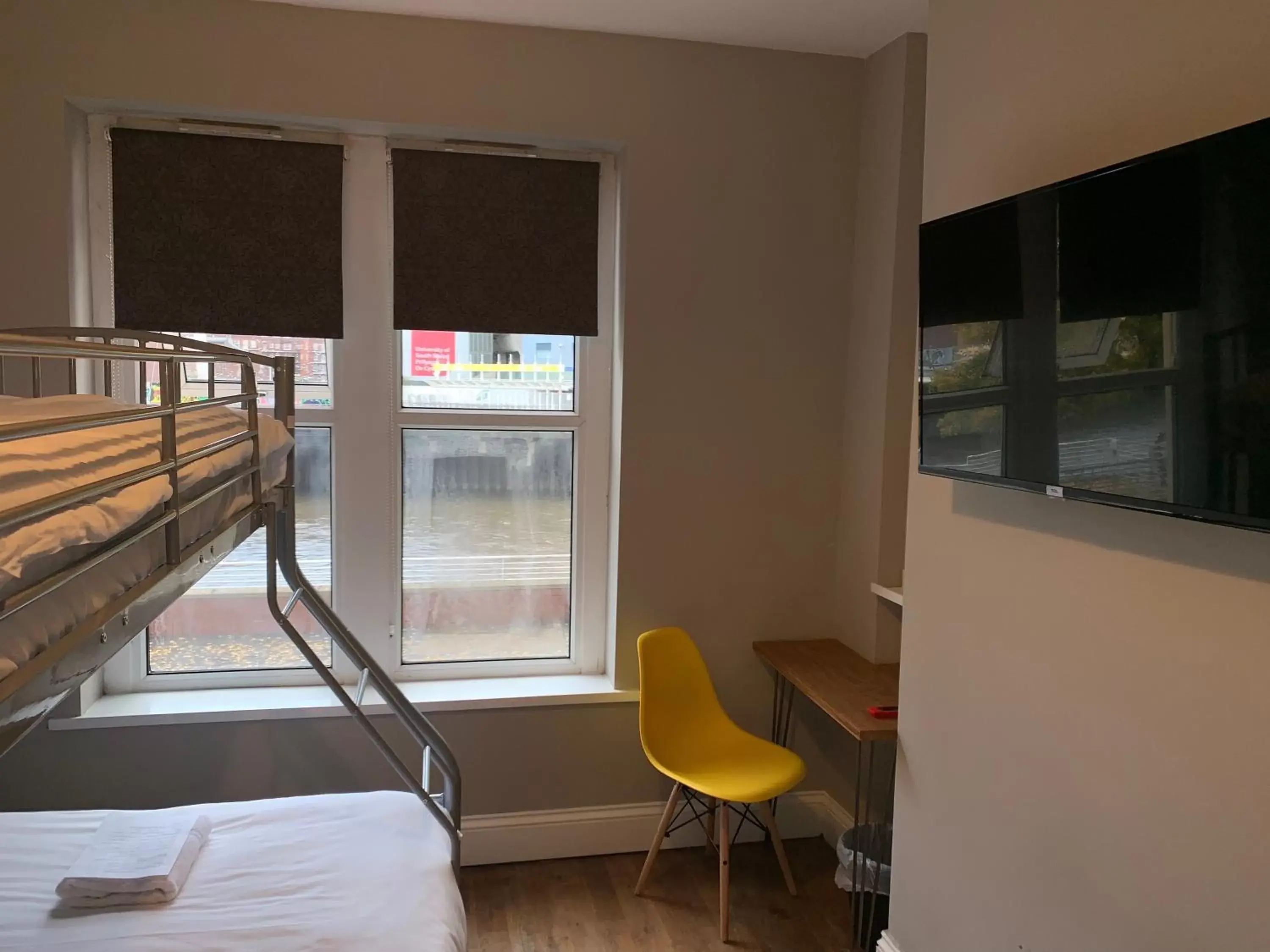 Bedroom in The Riverhouse