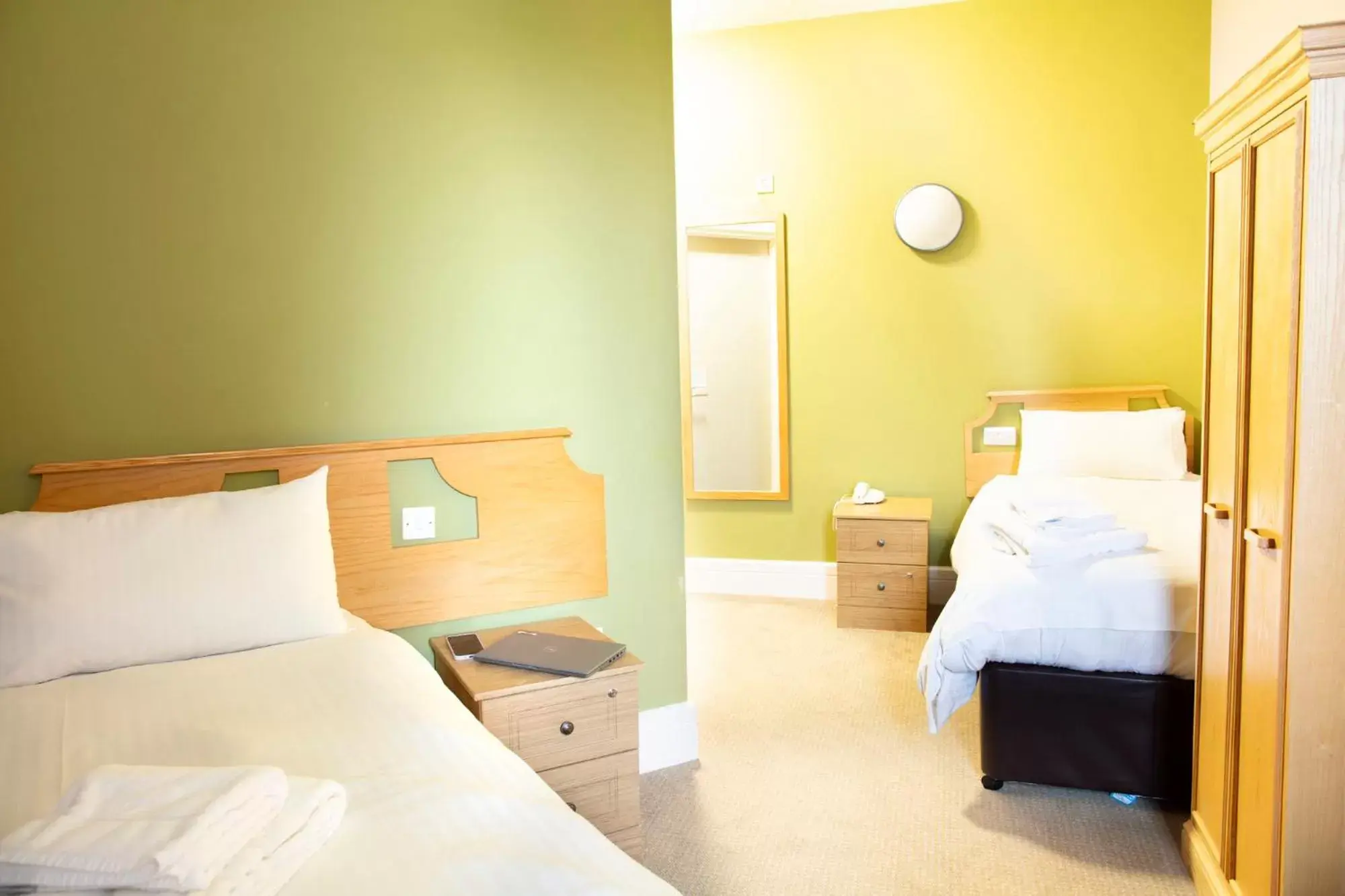 Bedroom, Bed in Kents Hill Park Training & Conference Centre