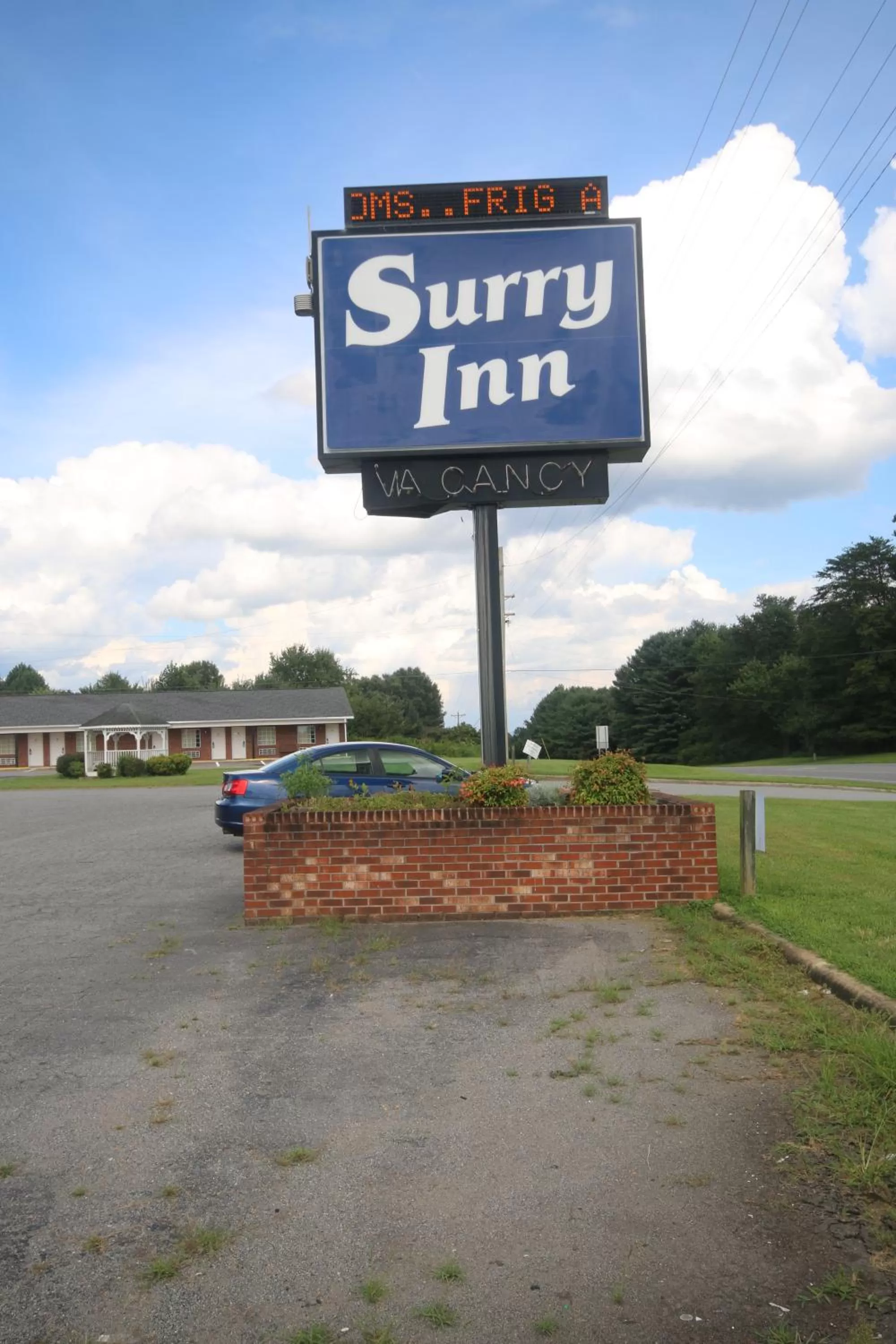 Surry Inn - Dobson - I-77 - Exit 93