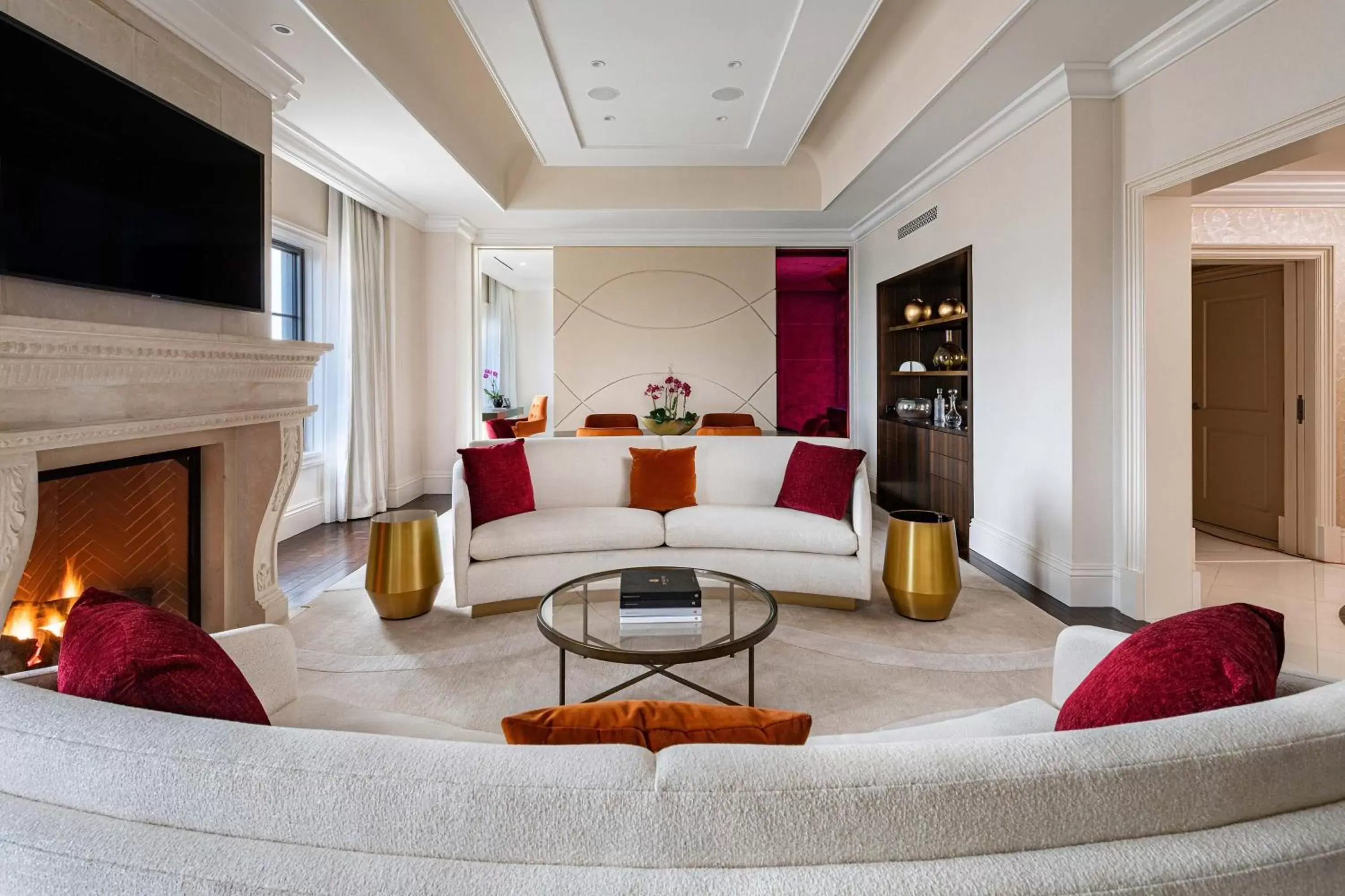 Living room, Seating Area in The St. Regis Atlanta