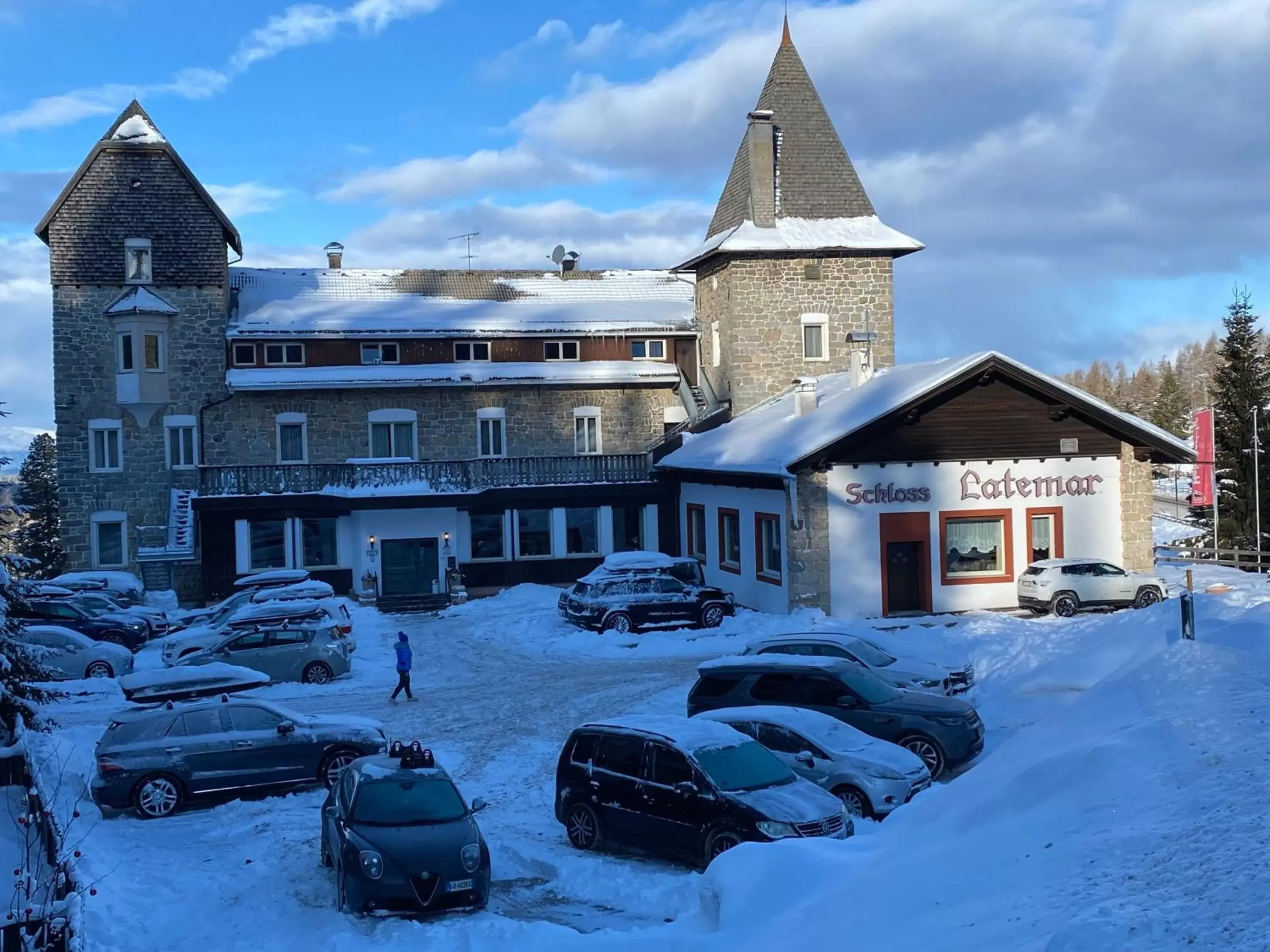 Facade/entrance, Winter in Hotel Castel Latemar