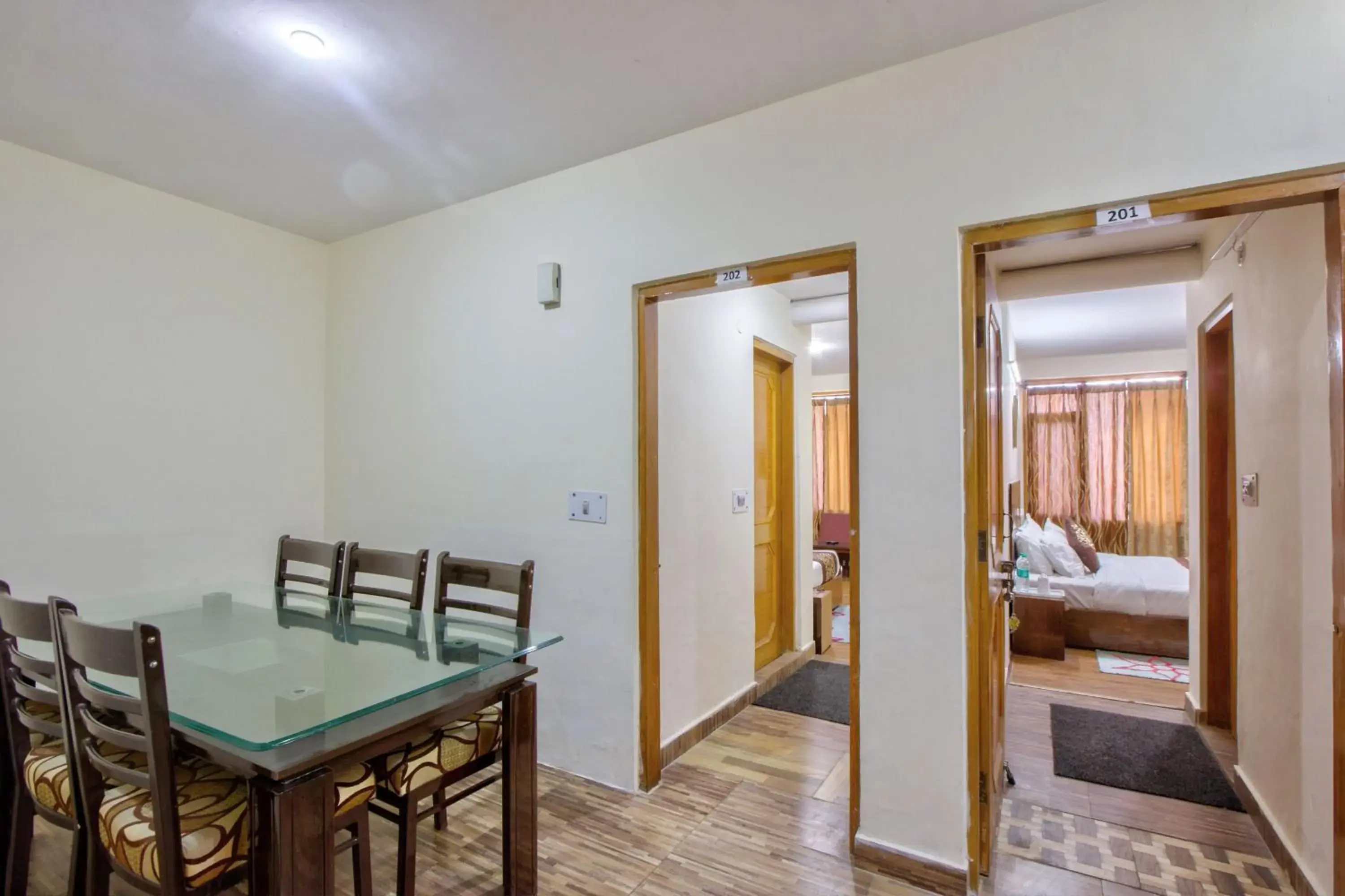 Bed, Dining Area in Thrill Nature Resorts 