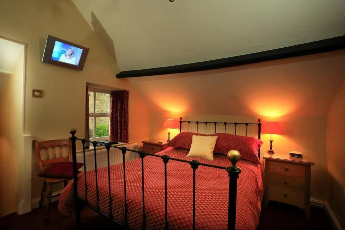 Bedroom, Bed in Duke Of Wellington Inn