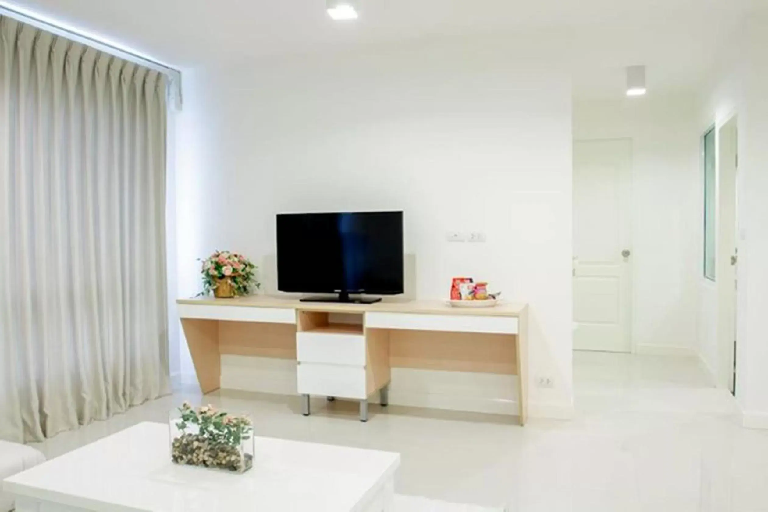 TV and multimedia, TV/Entertainment Center in Royal Pavilion Hua Hin