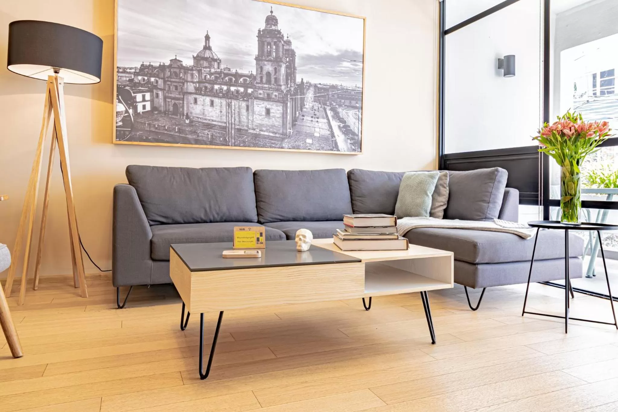 Living room in Mi Zona Lodging WTC