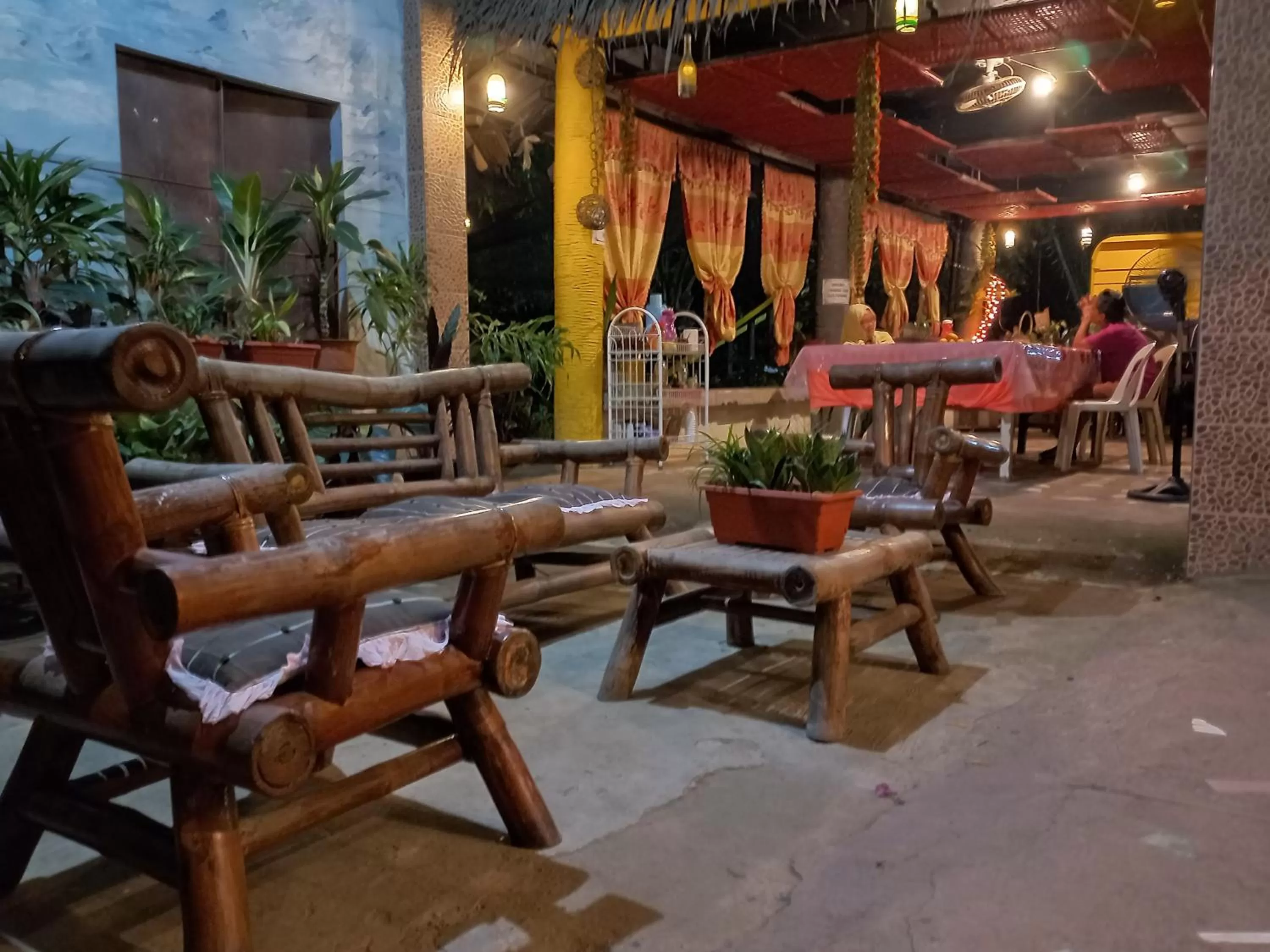 Communal lounge/ TV room in Chateau De Aow