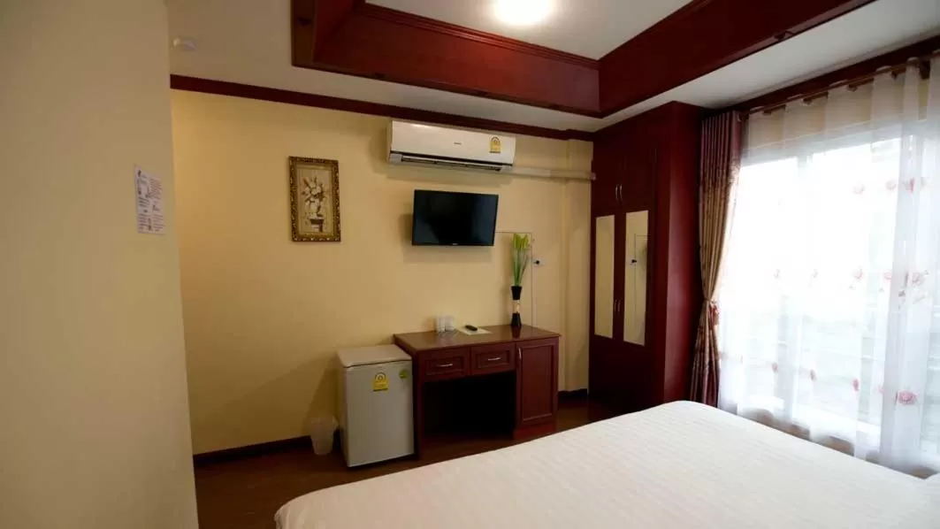 Bed in Bluebird Inn Pattaya