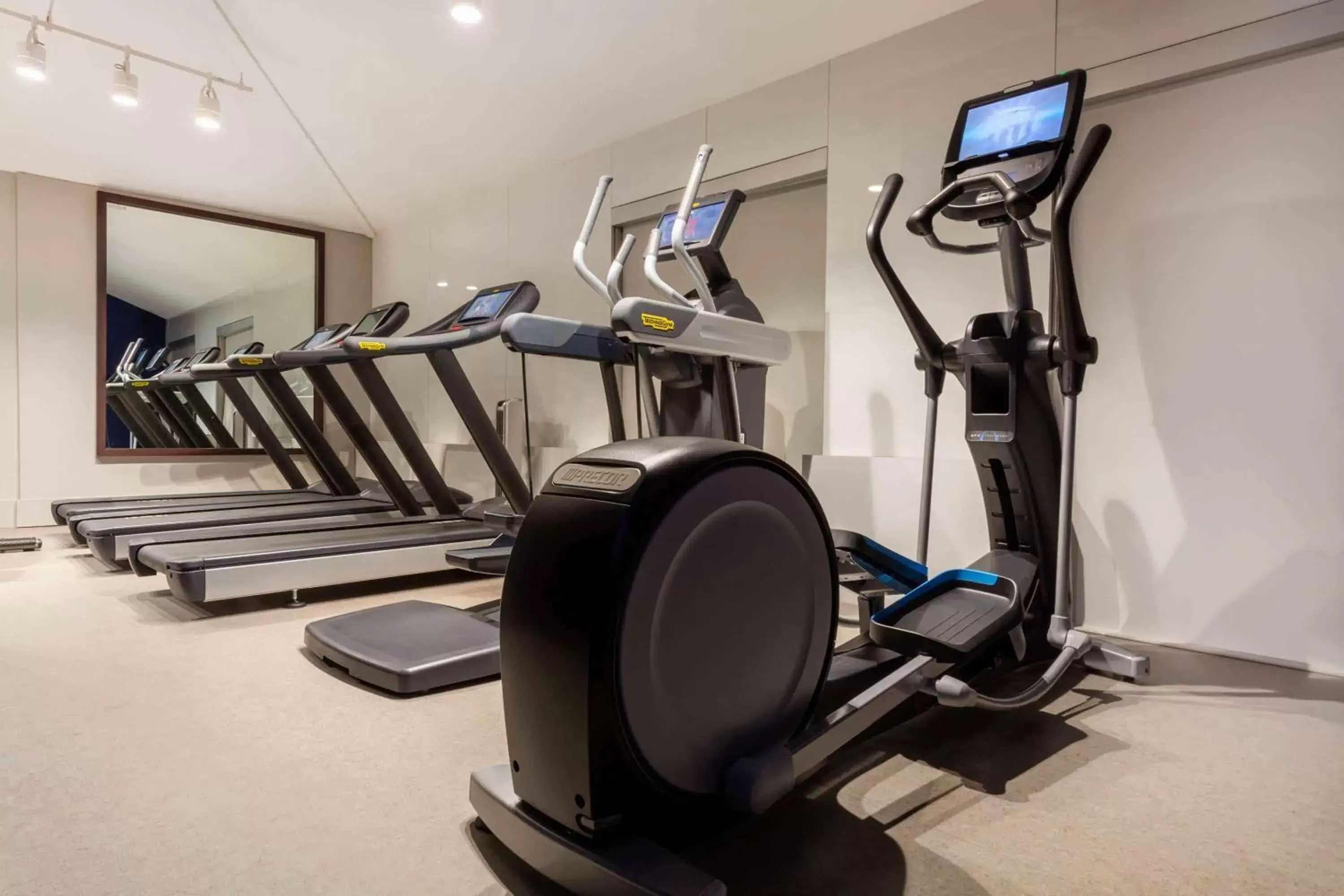 Activities, Fitness Center/Facilities in Wyndham Boca Raton Hotel