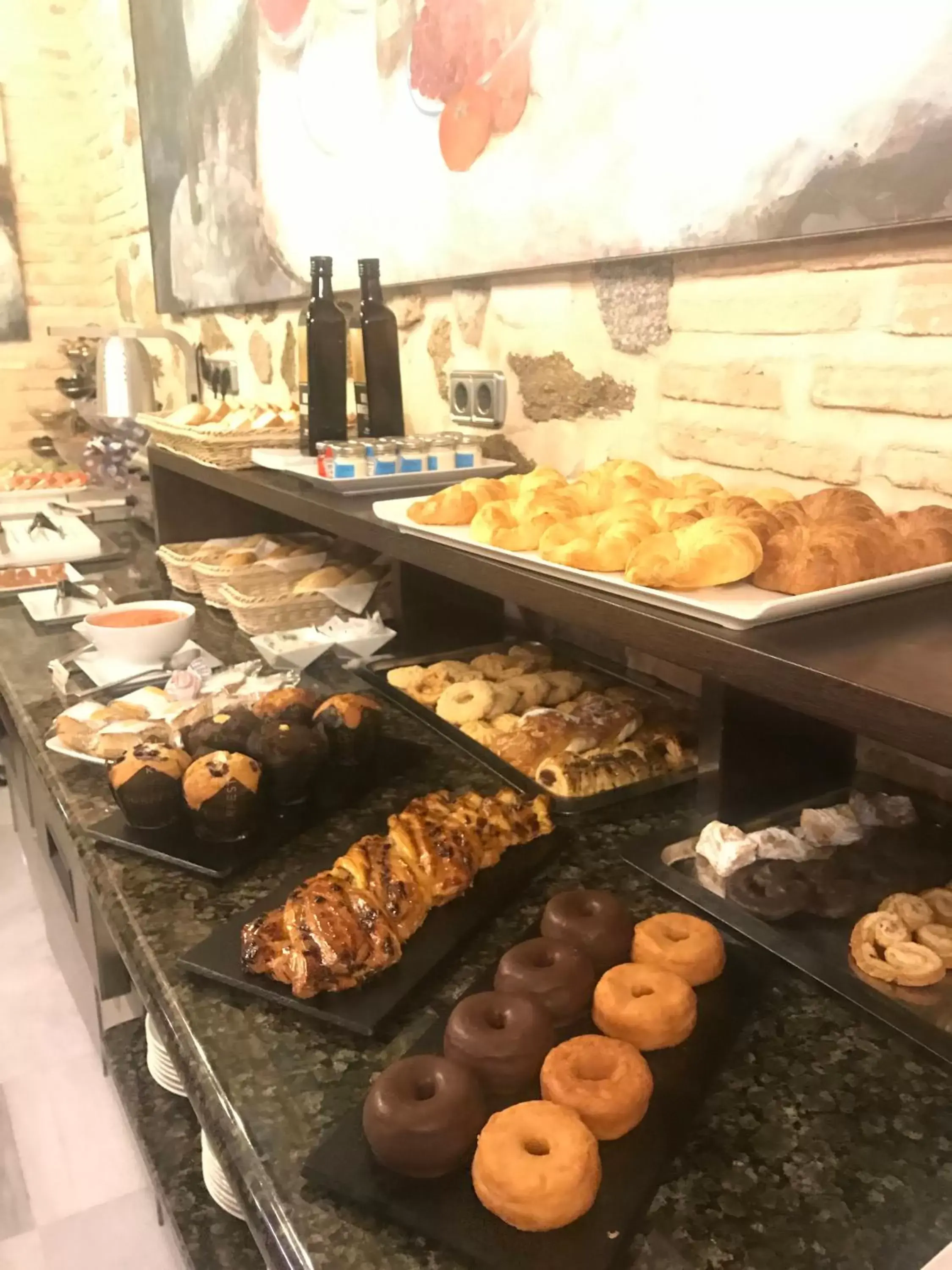 Buffet breakfast, Food in Hotel Pintor El Greco