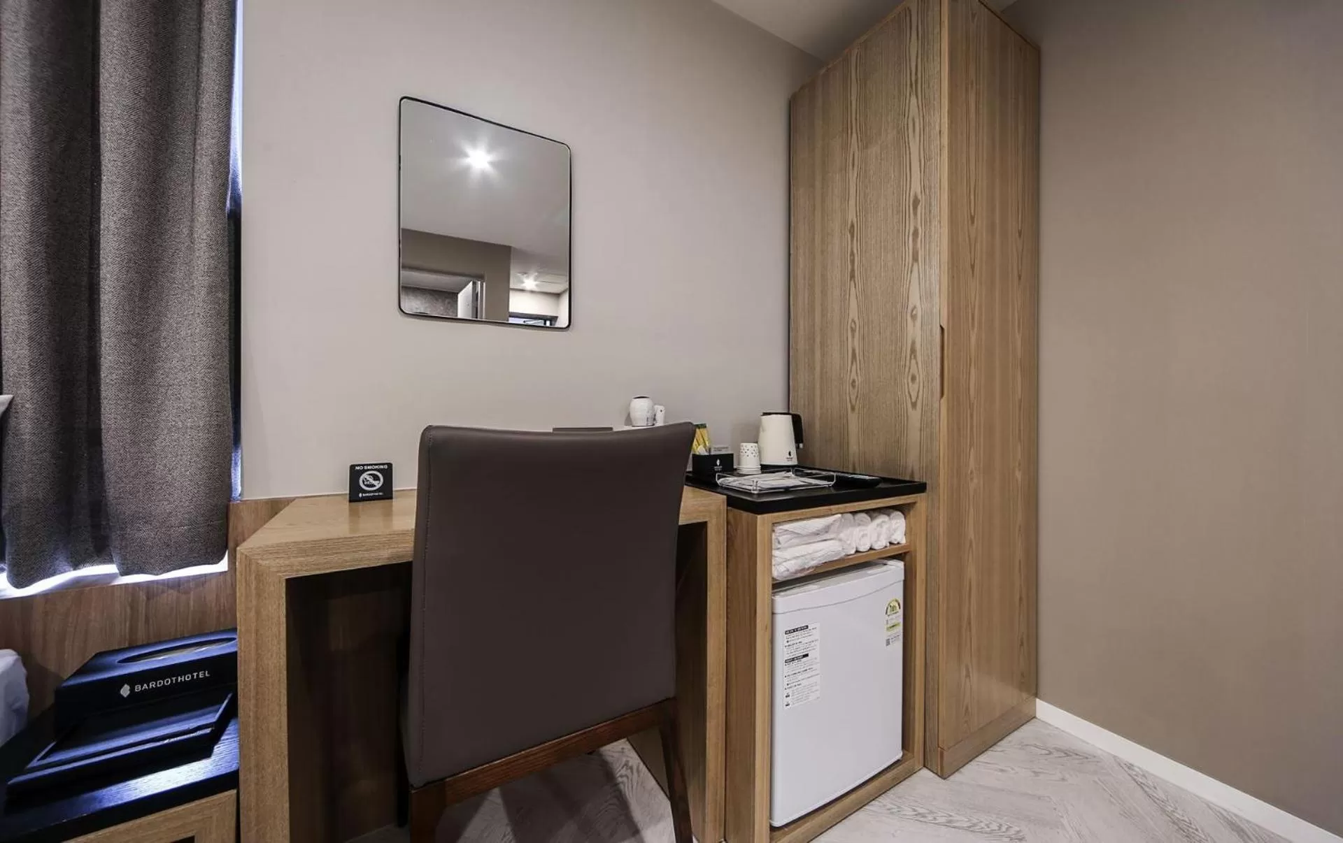 hair dresser in Maron Hotel Nampo