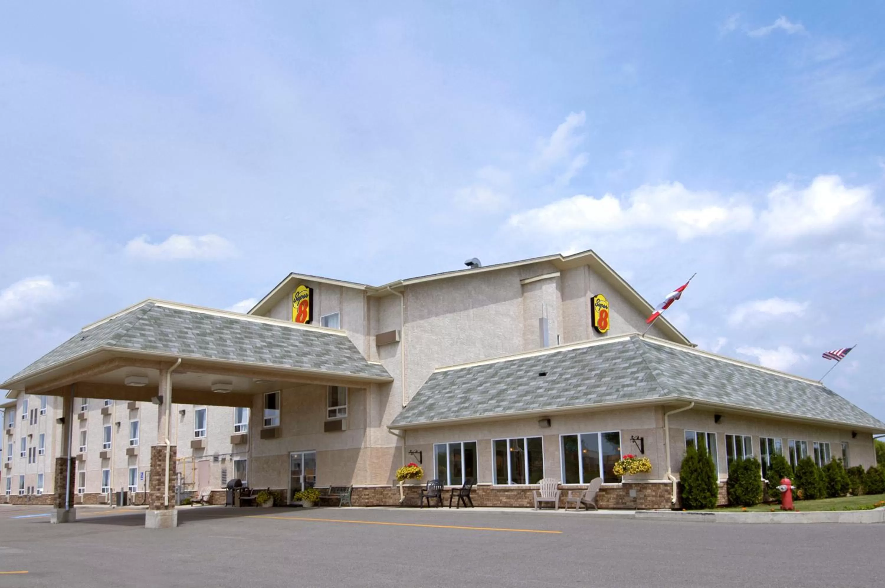 Property building in Super 8 by Wyndham Fort Frances