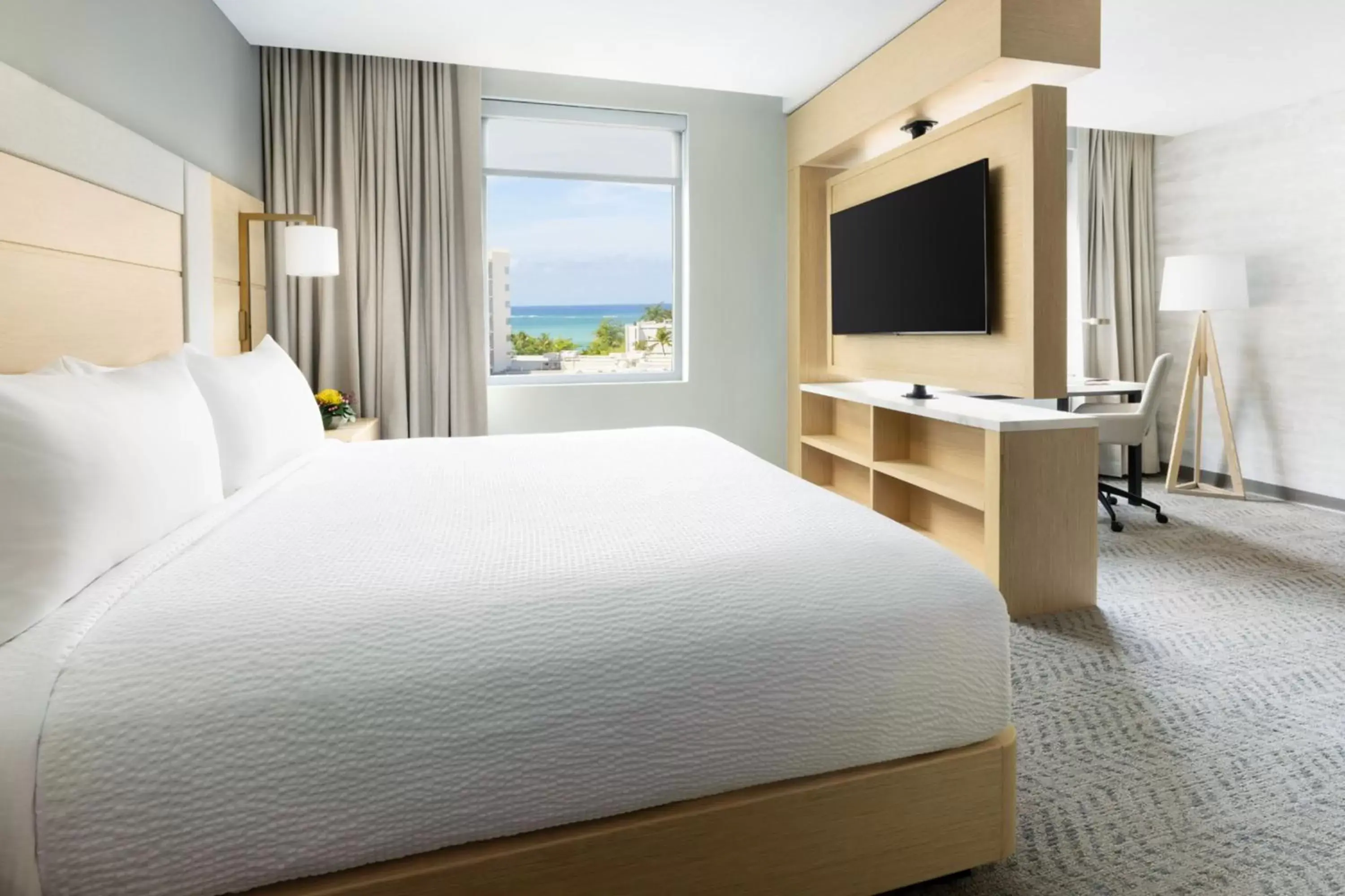 Photo of the whole room, Bed in Residence Inn by Marriott San Juan Isla Verde