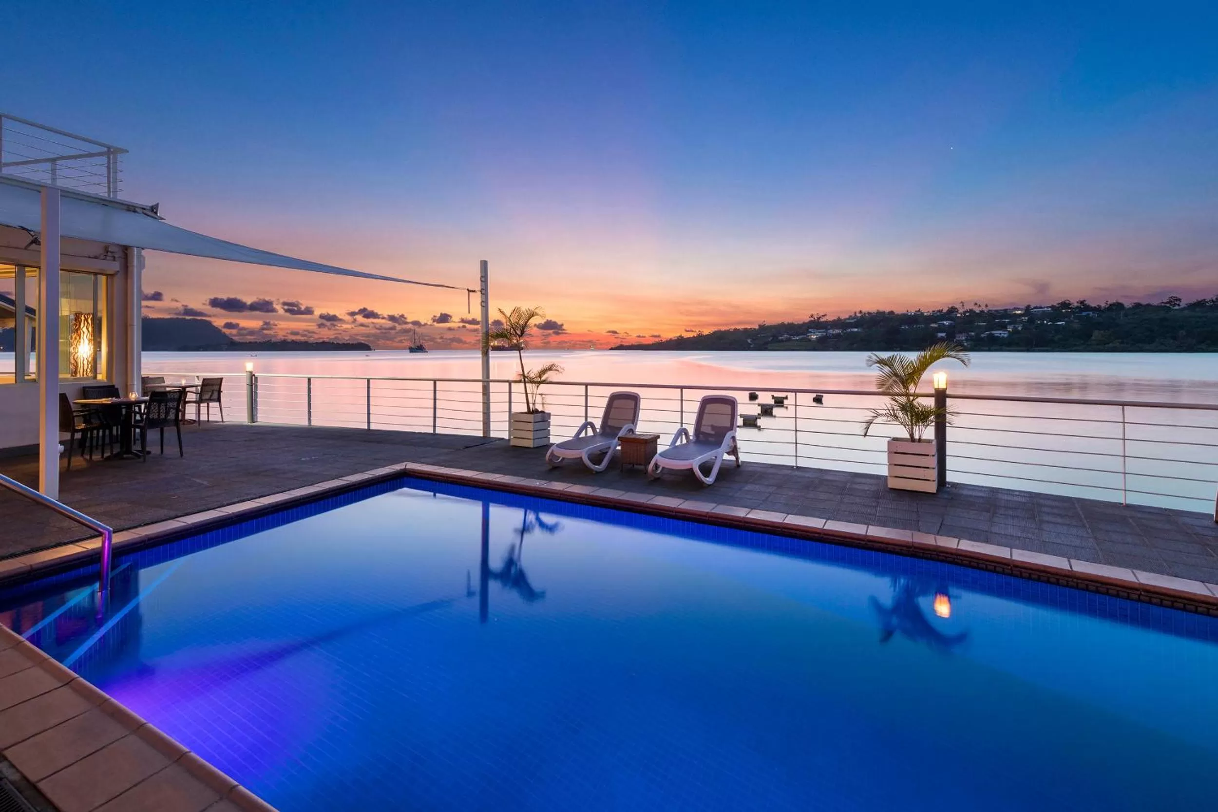 Day in Chantillys on the Bay