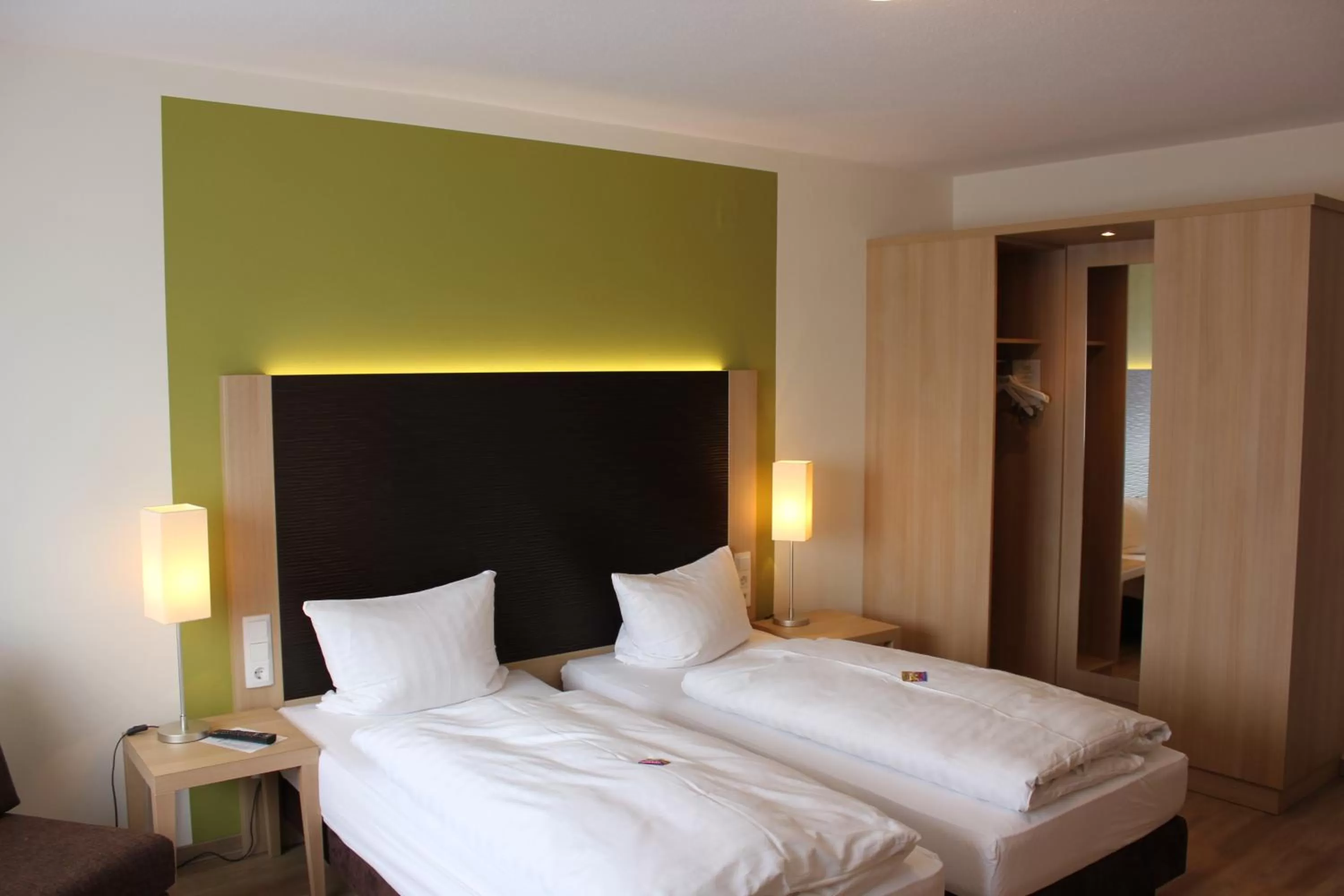 Photo of the whole room, Bed in Gasthof Weißes Roß