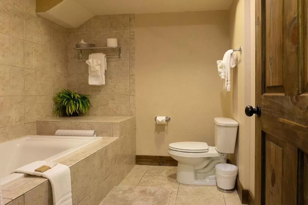 Bathroom in Duck Inn Lodge