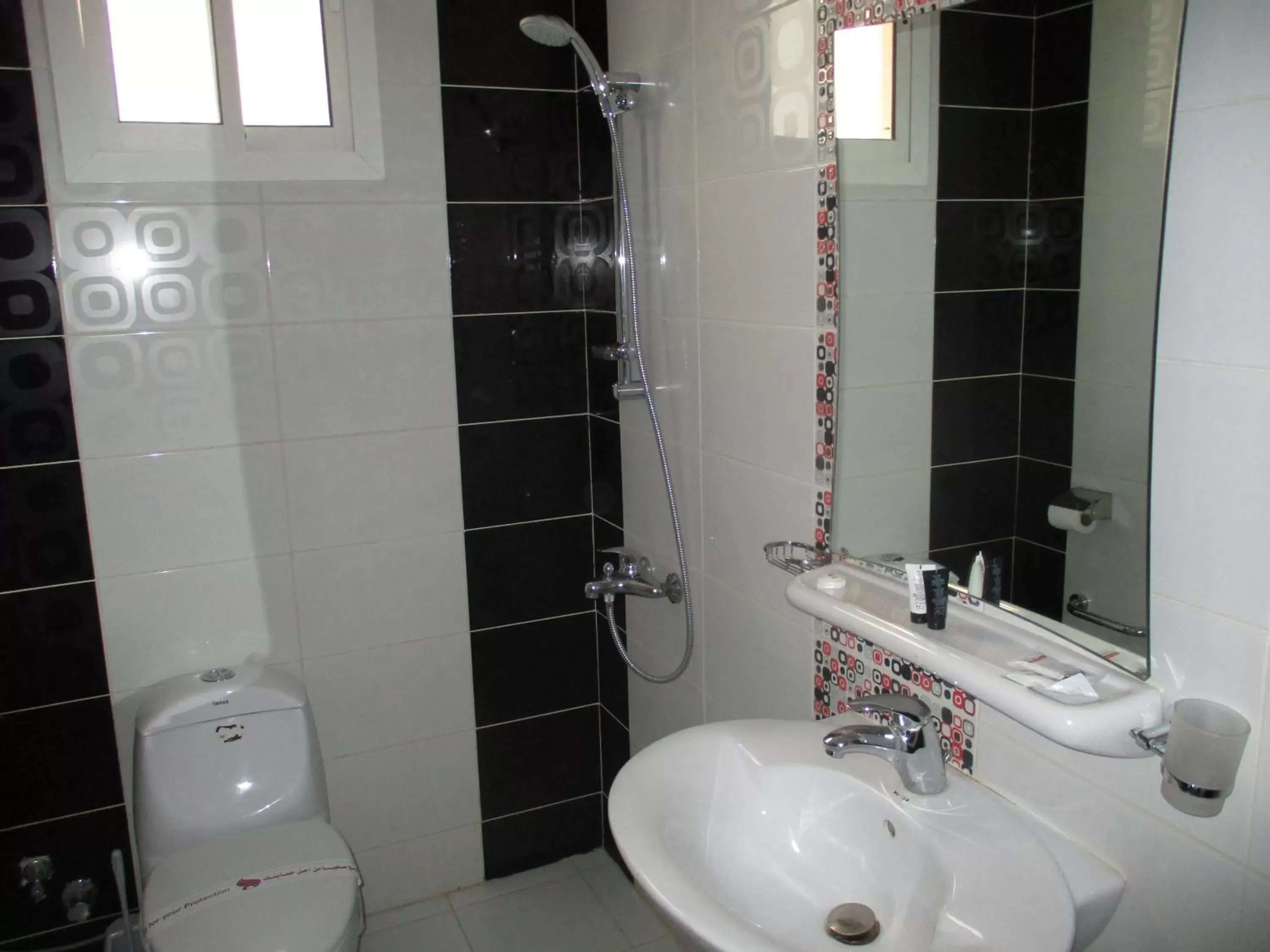 Bathroom in Dorar Darea Hotel Apartments - Al Nafl