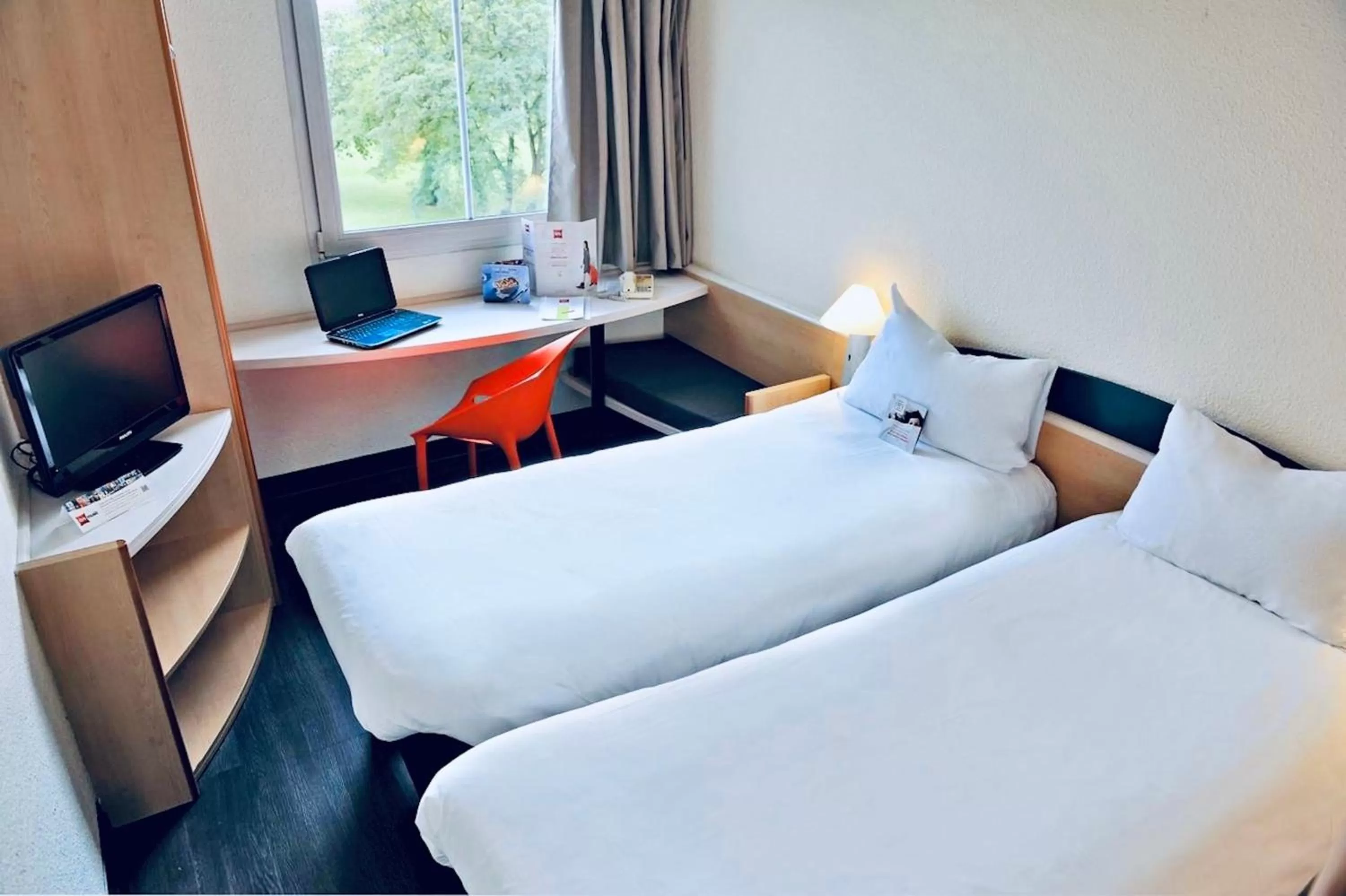 Bed in ibis Strasbourg Aéroport Le Zénith