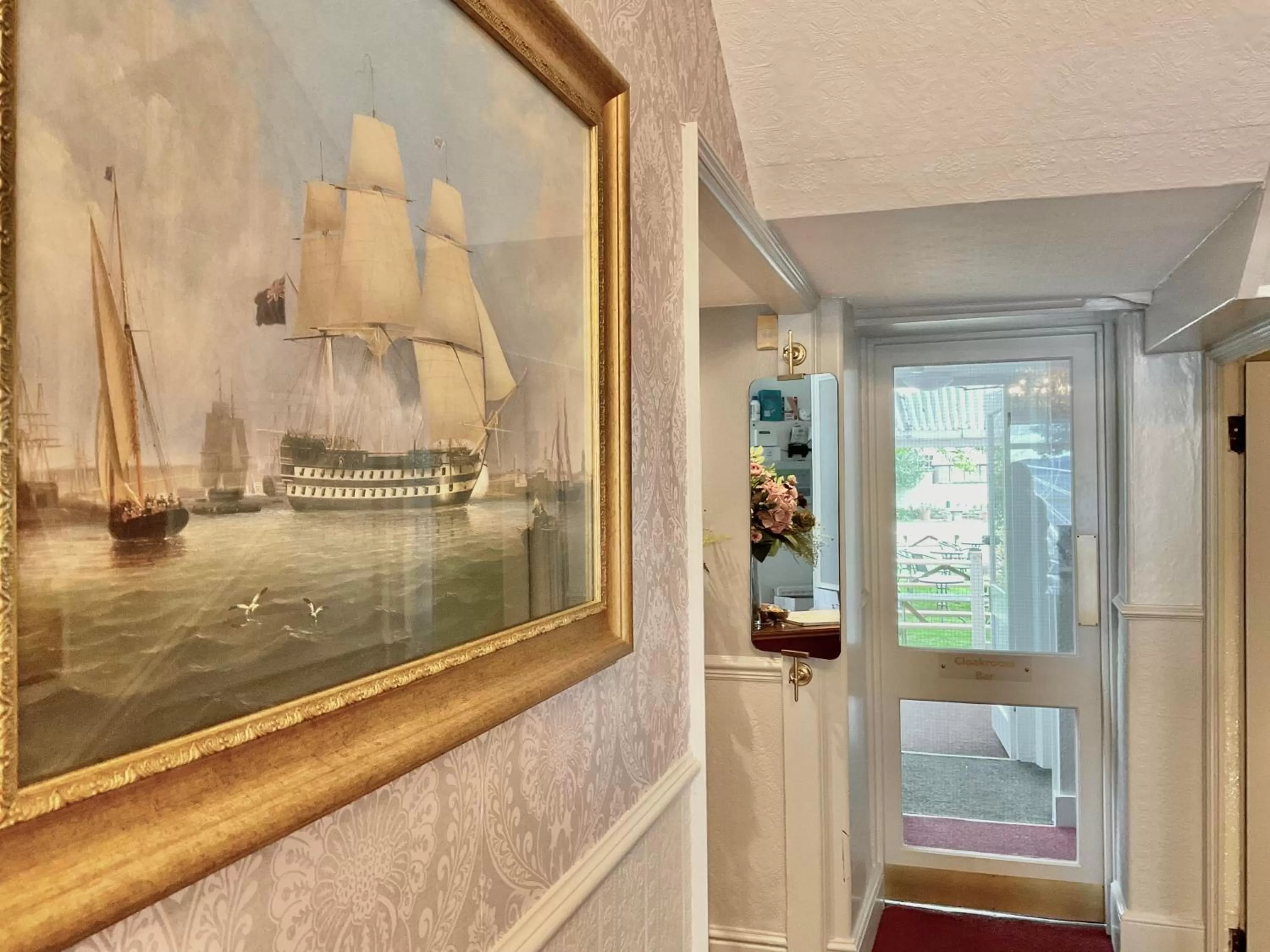 Lobby or reception in Ashton Court Hotel