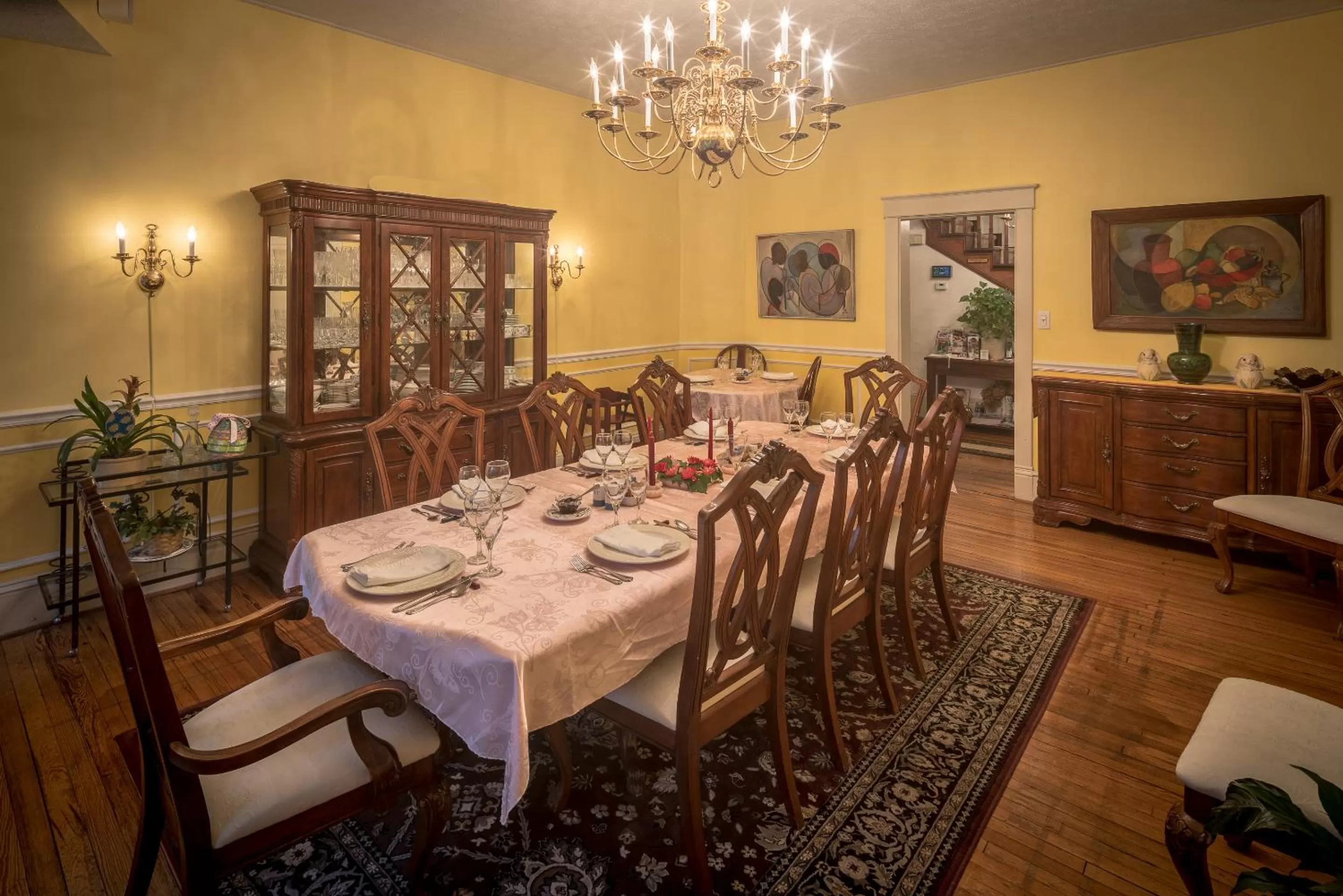 Restaurant/Places to Eat in Taylor House Inn