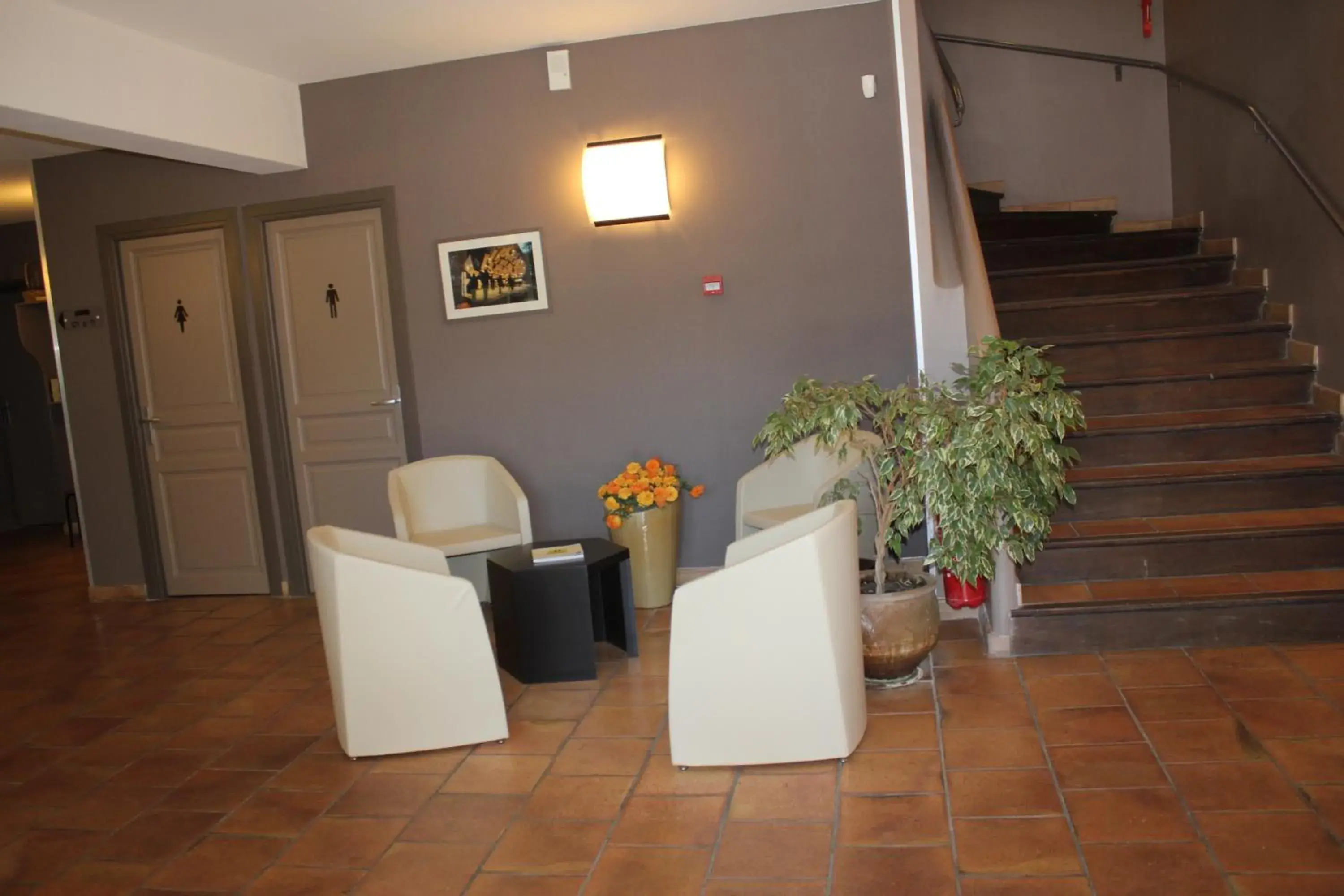 Lobby or reception, Seating Area in Logis Le Mas De Jossyl